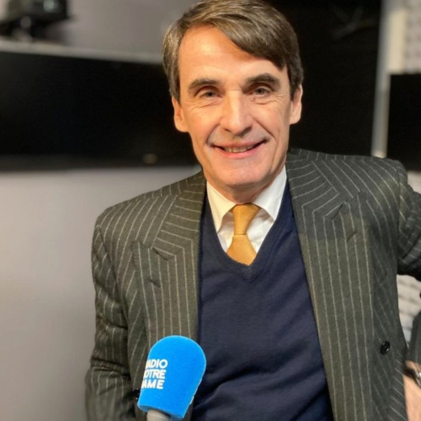 "La gestion de l'argent dans les religions a très longtemps été quelque chose un peu de tabou", souligne Jean-Baptise de Franssu