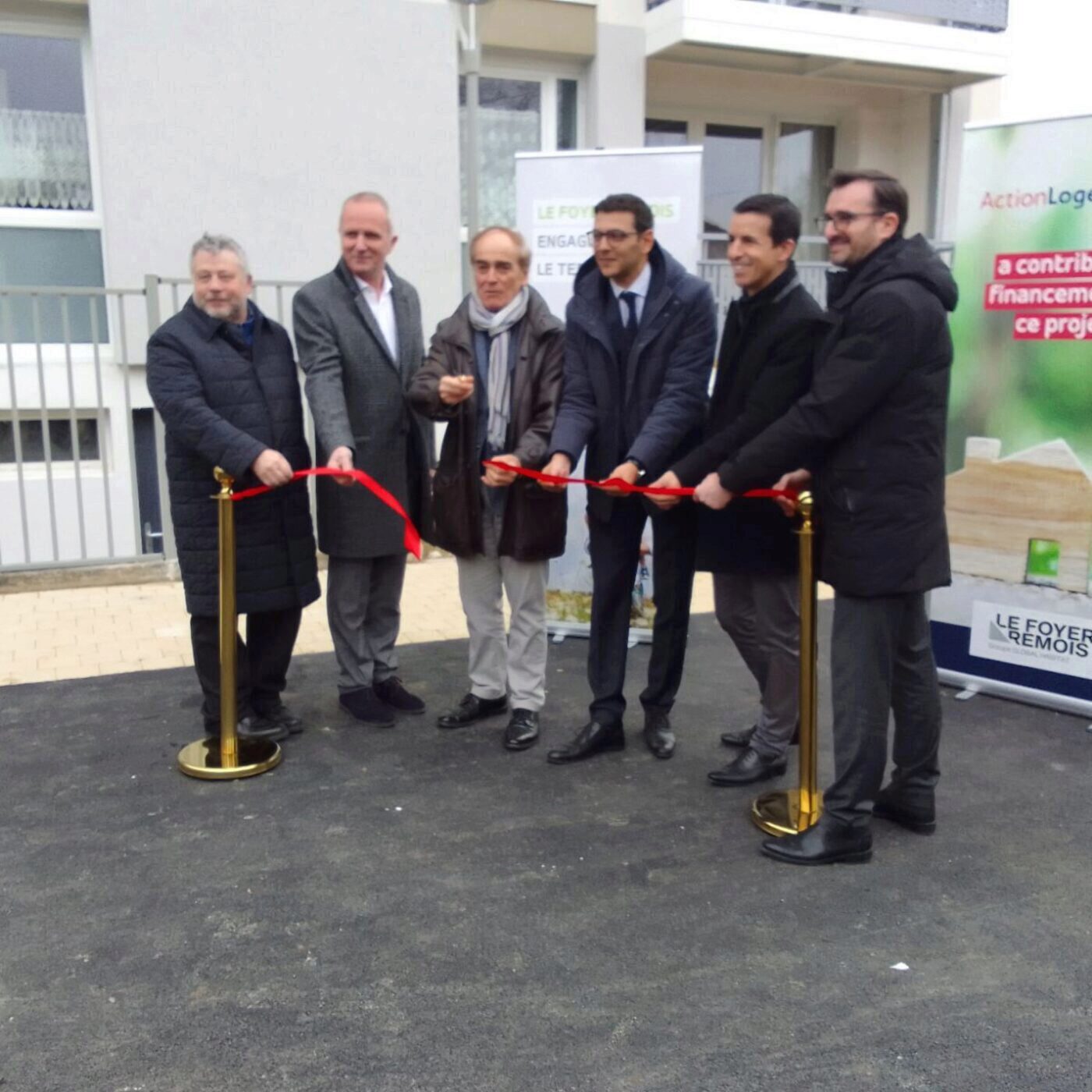 Les deux derniers HLM du quartier Le Hamois de Vitry deviennent des Résidences episode artwork