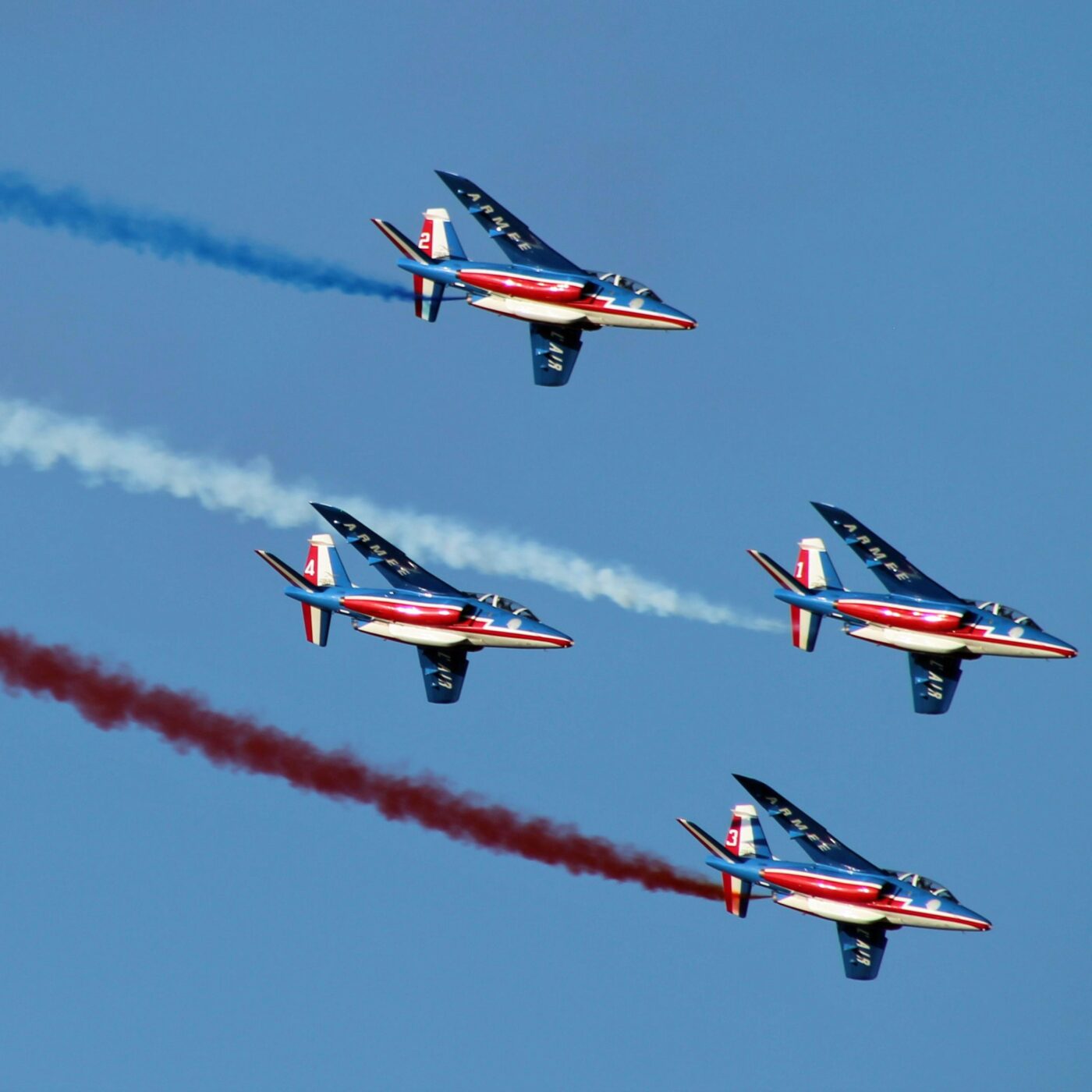 Défilé du 14 Juillet : Les aumôniers face à la guerre des drones  episode artwork