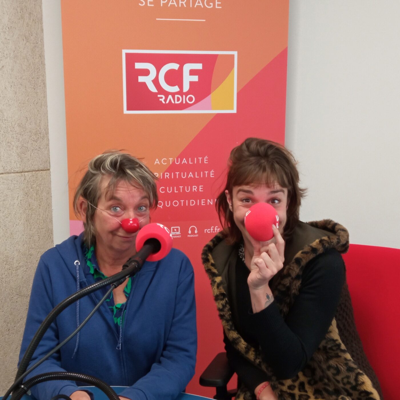 La Marche des Nez par Clowns Sans frontières, le 1er juin au départ de St-Brieuc episode artwork