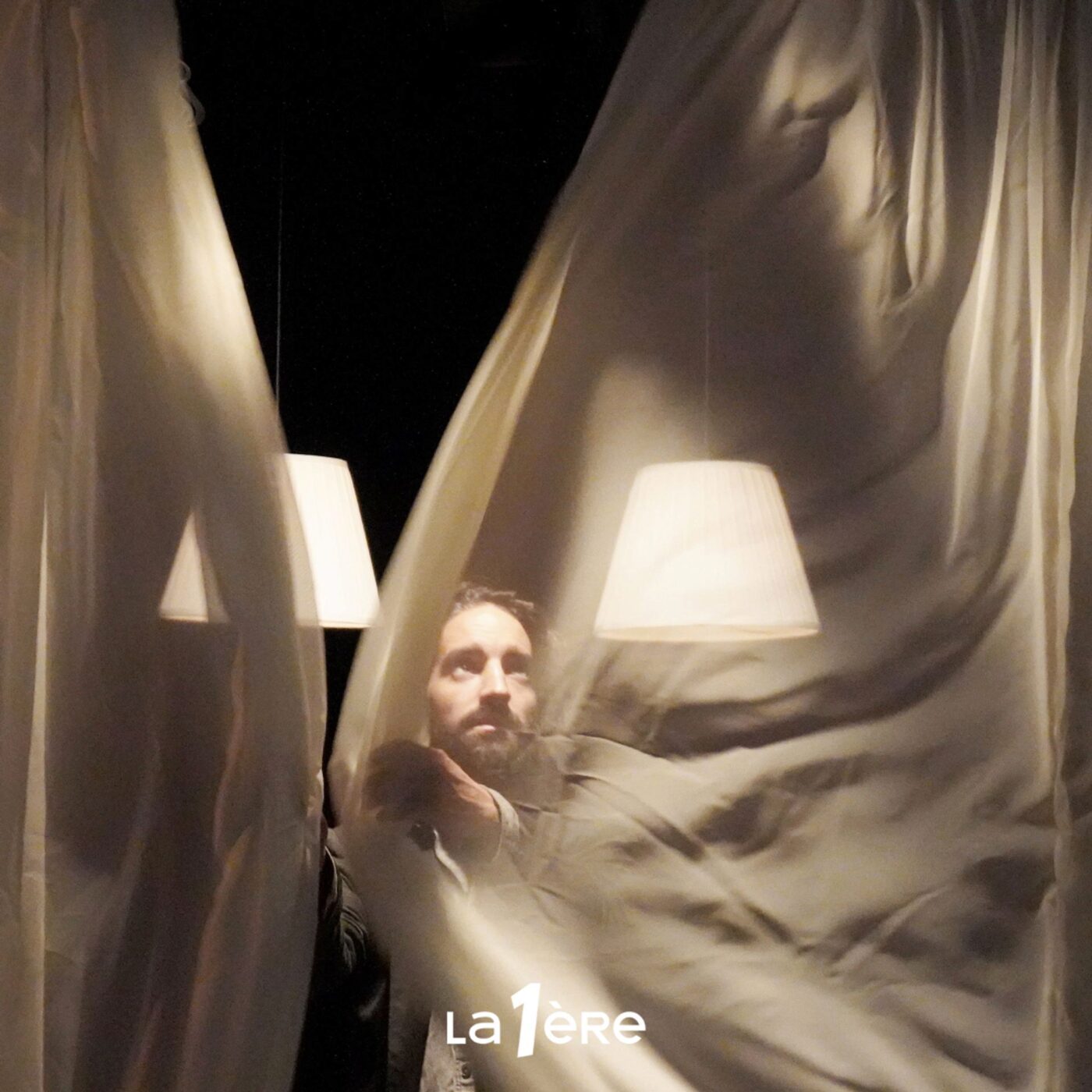Rencontre avec David Murgia pour son triptyque (Laïka, Pueblo et Rumba) au Théâtre de Poche et au Théâtre National