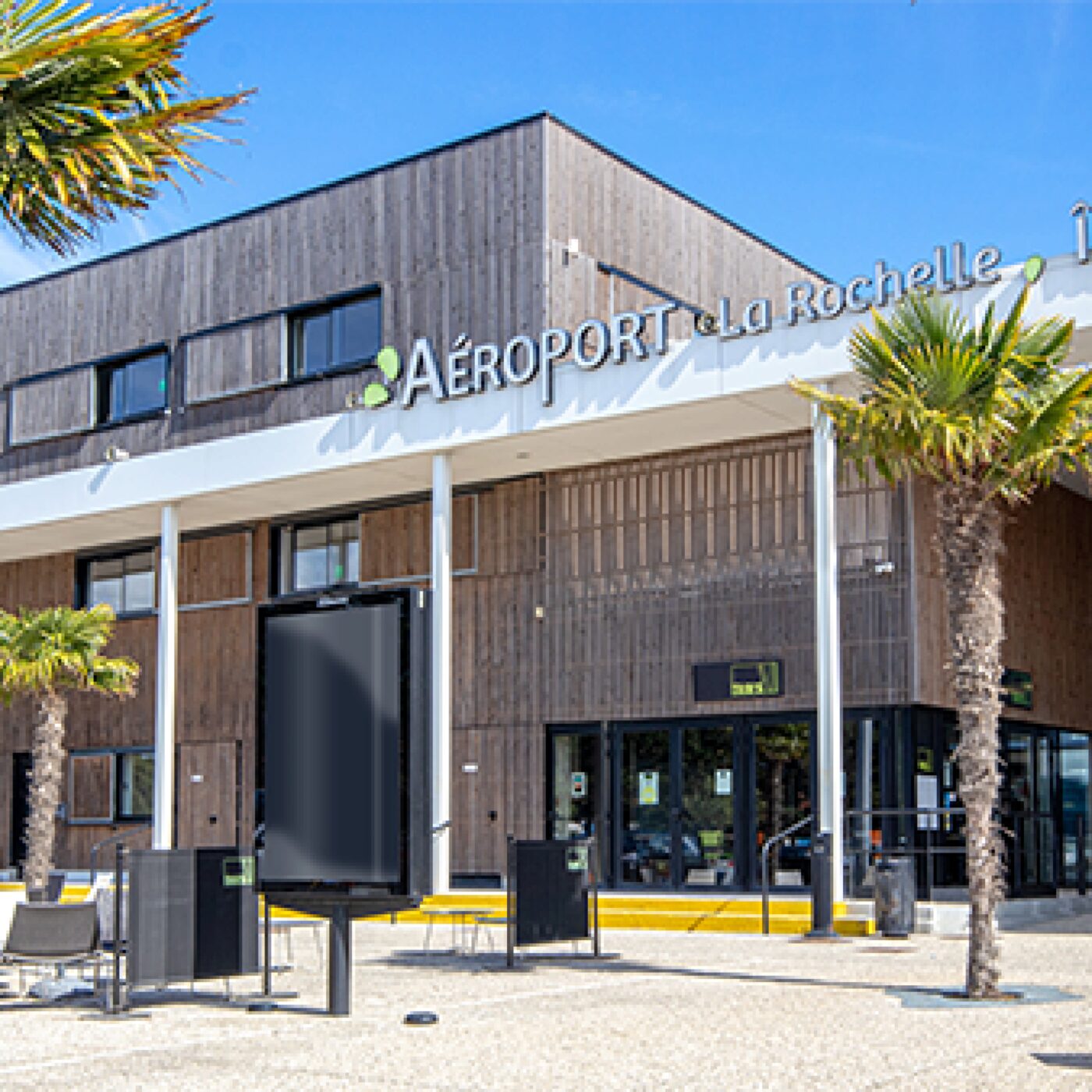 Aéroport La Rochelle : Bilan saison Eté avec Thomas Juin, Directeur Général episode artwork