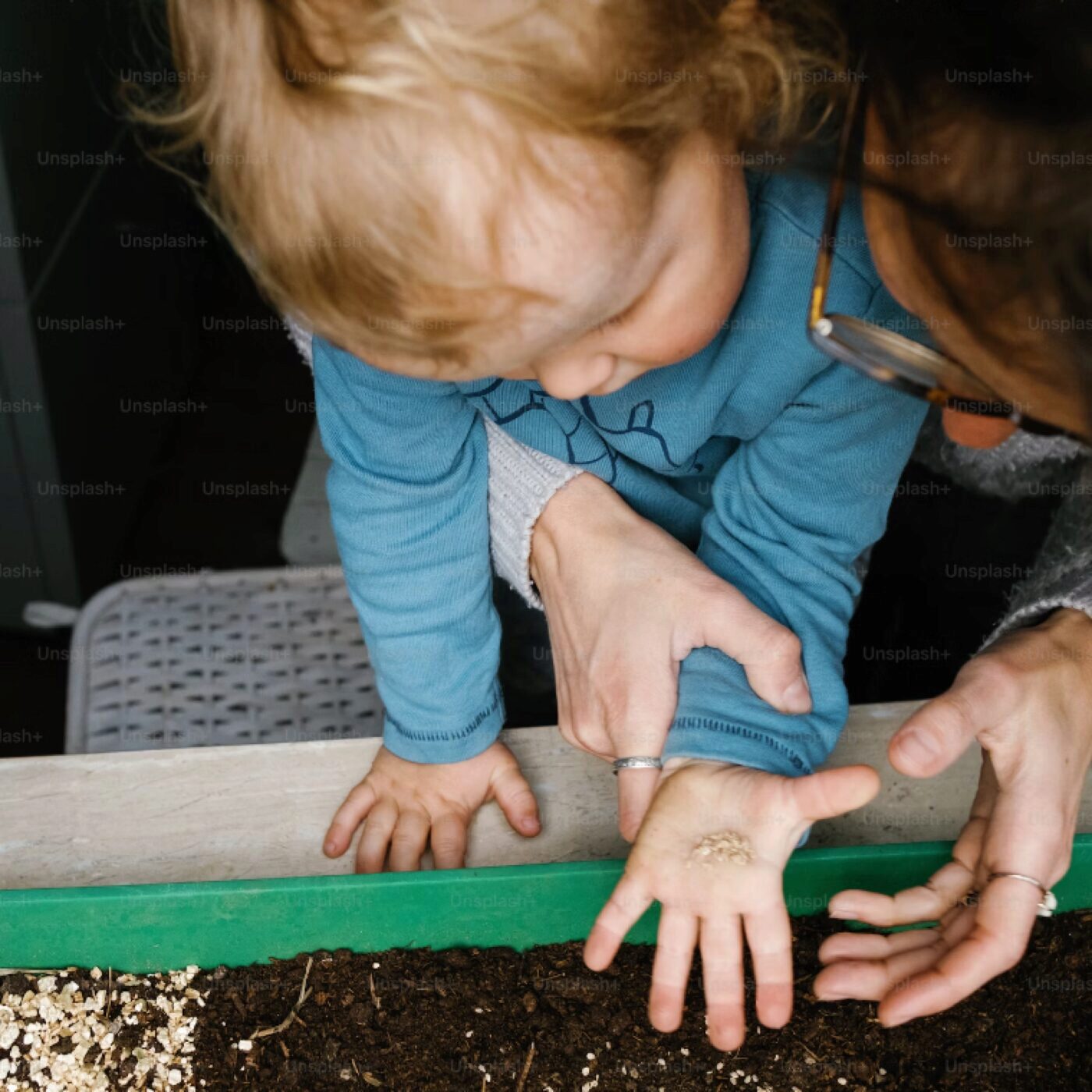 Jardiner avec les enfants, avec Terre Vivante