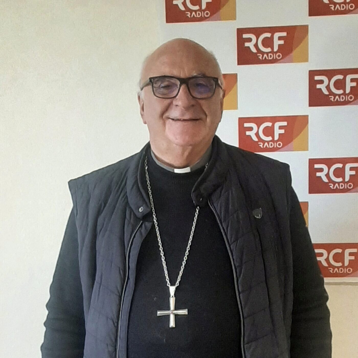 Regard de Mgr Gosselin après le vote de la loi sur la fin de vie du 25/02 episode artwork