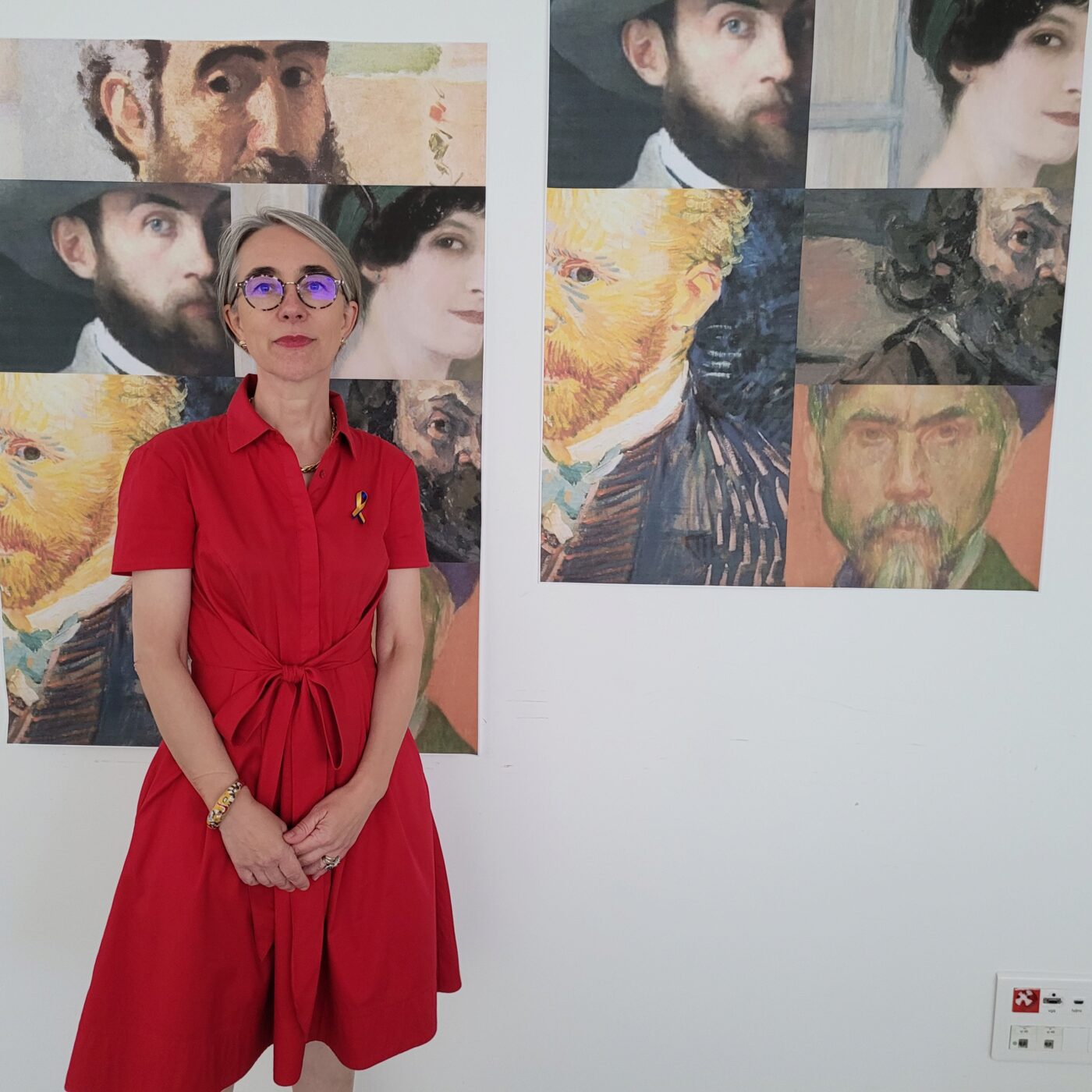 Maud Leyoudec: exposition événement au Musée Crozatier sur les autoportraits episode artwork