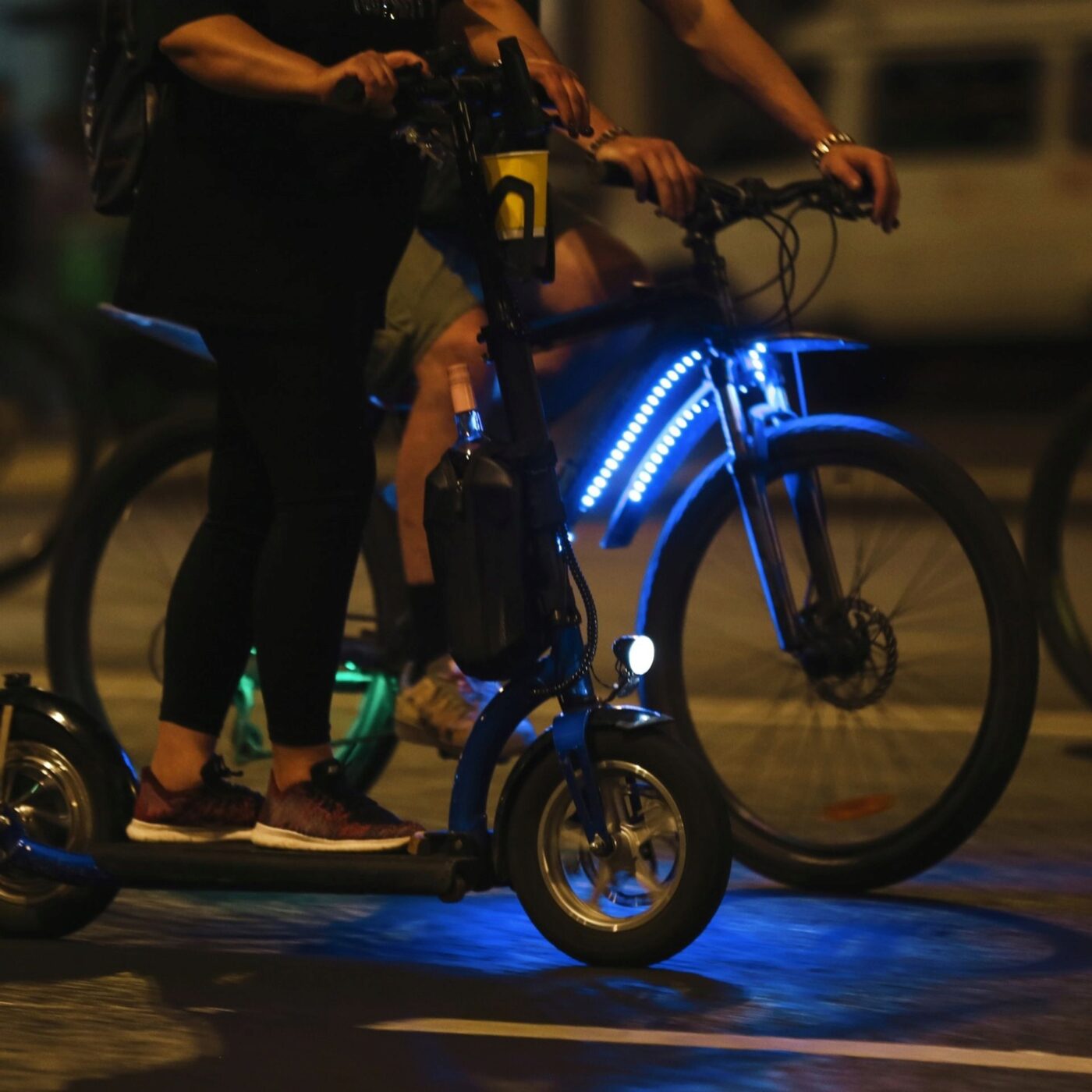 Sécurité - Rappel des équipements obligatoires à vélo et engins de déplacement episode artwork