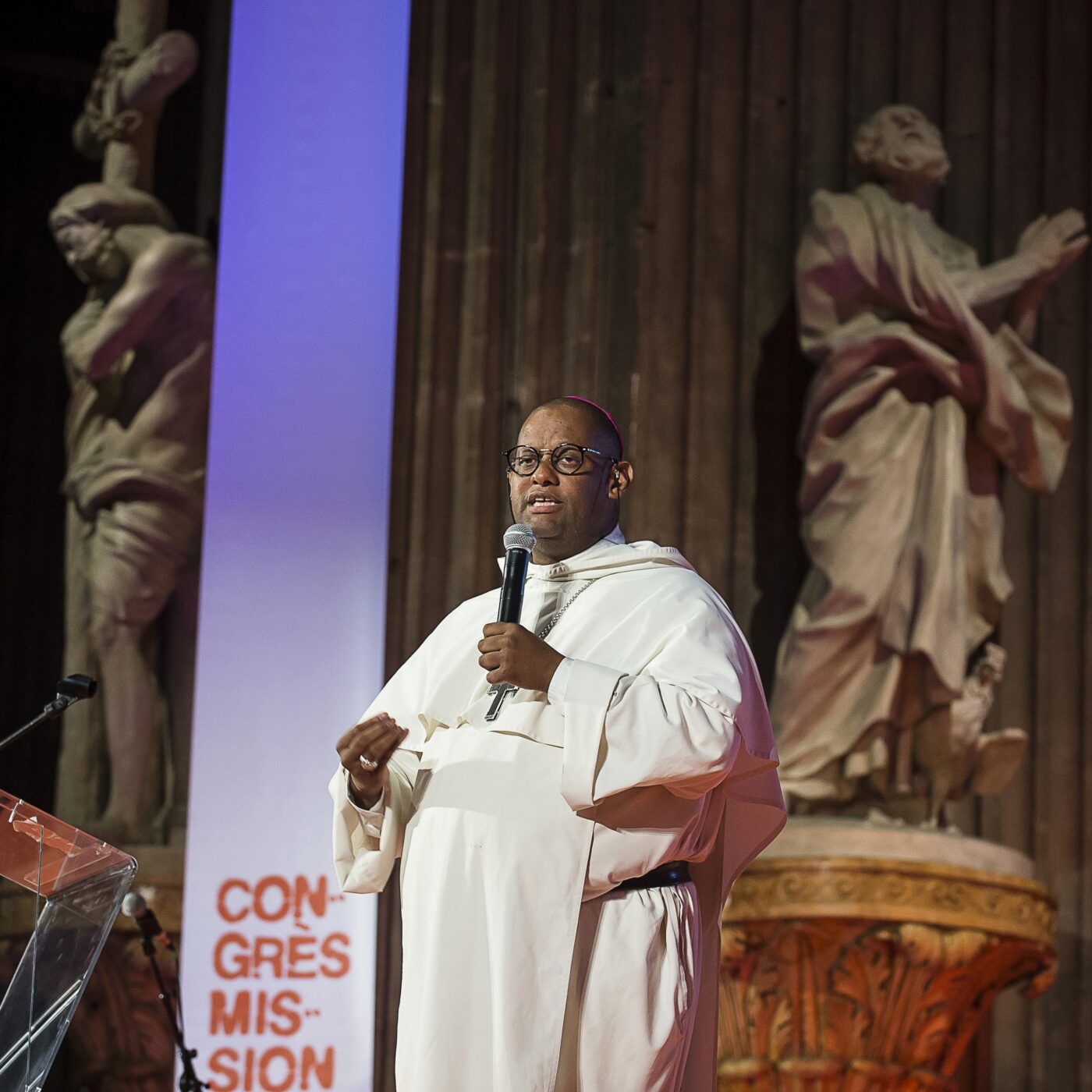 Mgr David Macaire, archevêque de Martinique, revient sur la fin de l'assemblé plénière des évêques, et sur la situation dans le diocèse de Cayenne