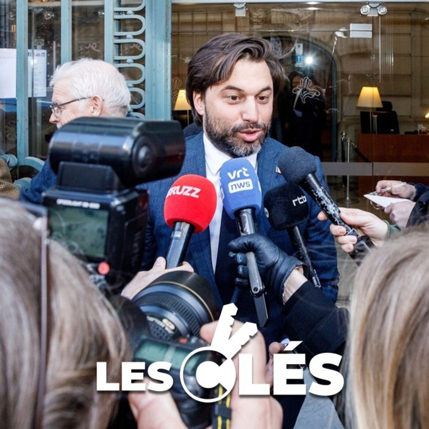 #medias : Journalistes et politiques, liaisons dangereuses ?