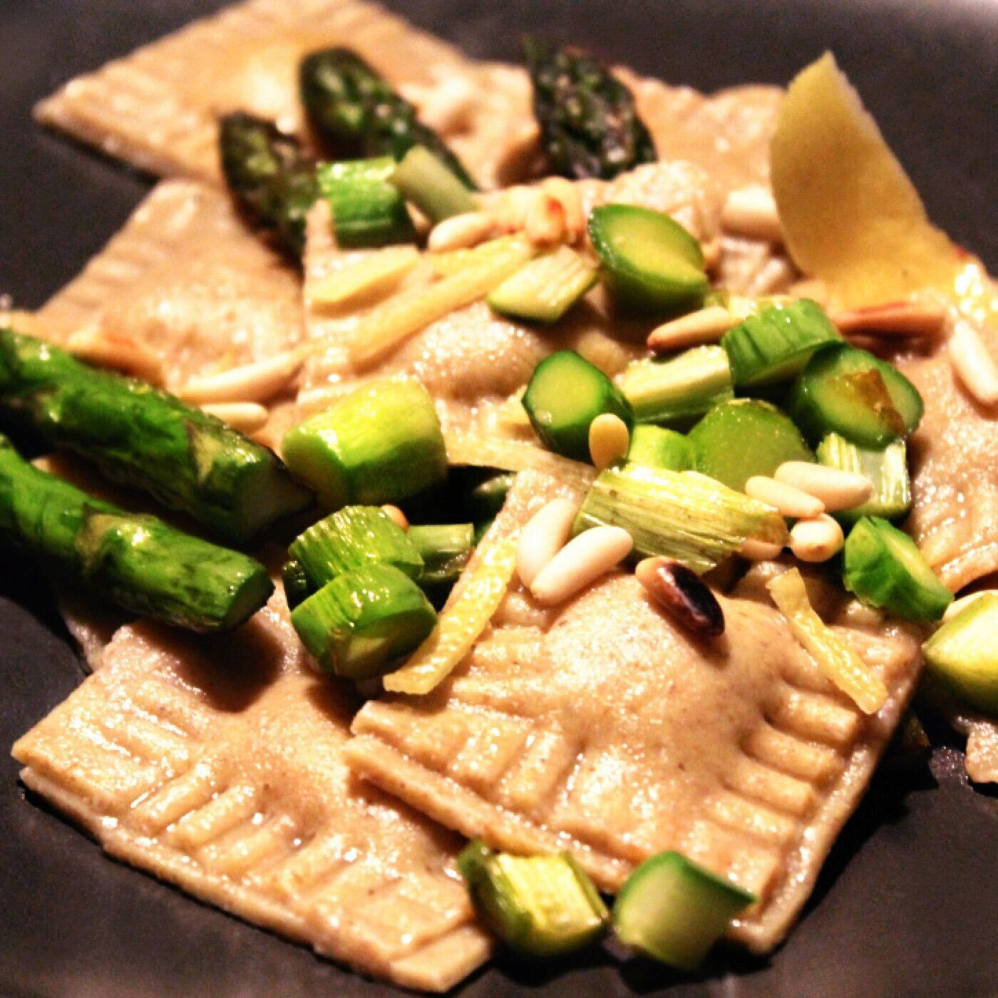 ravioli aux asperges et pignons episode artwork