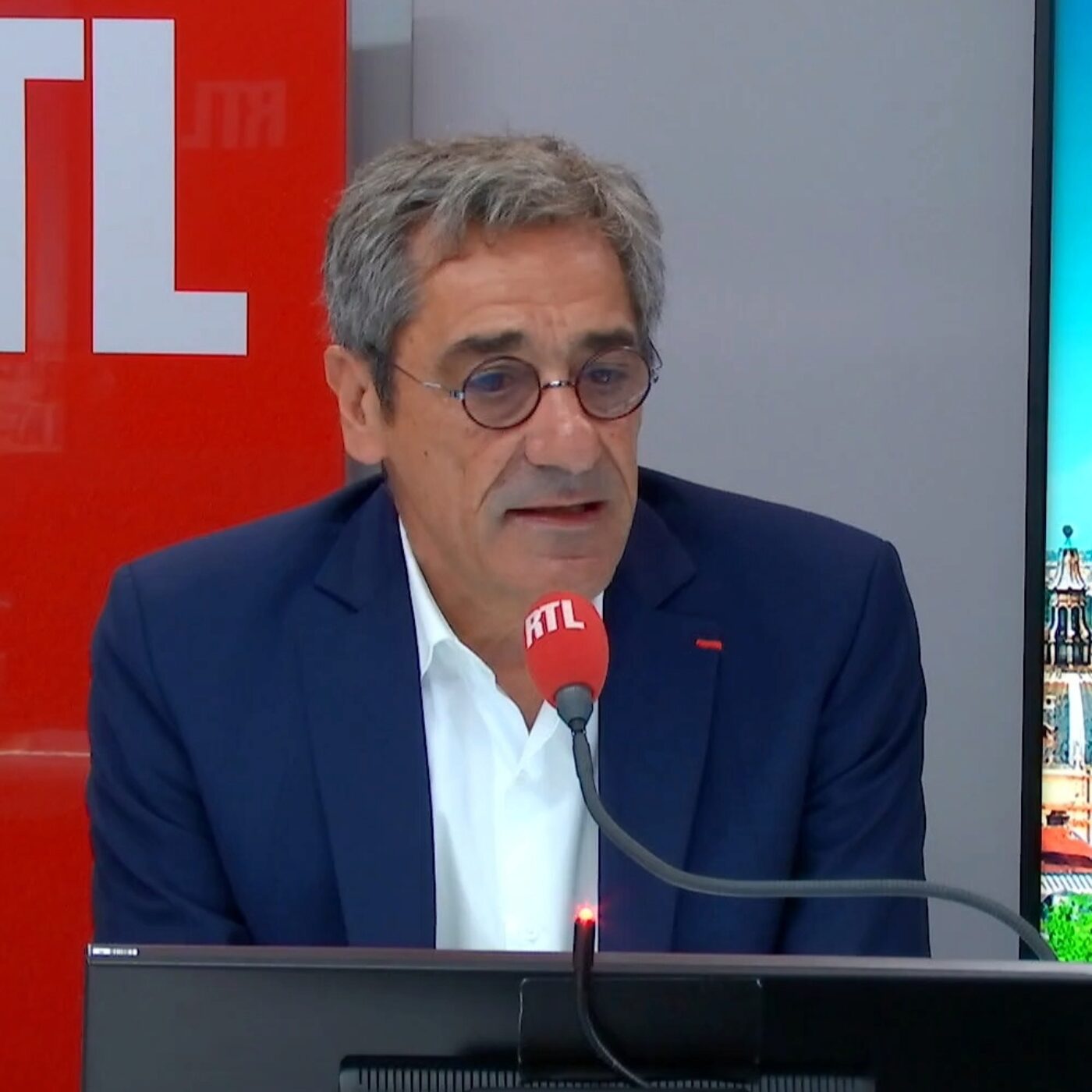 Serge Papin : "Je suis le ministre du quotidien"