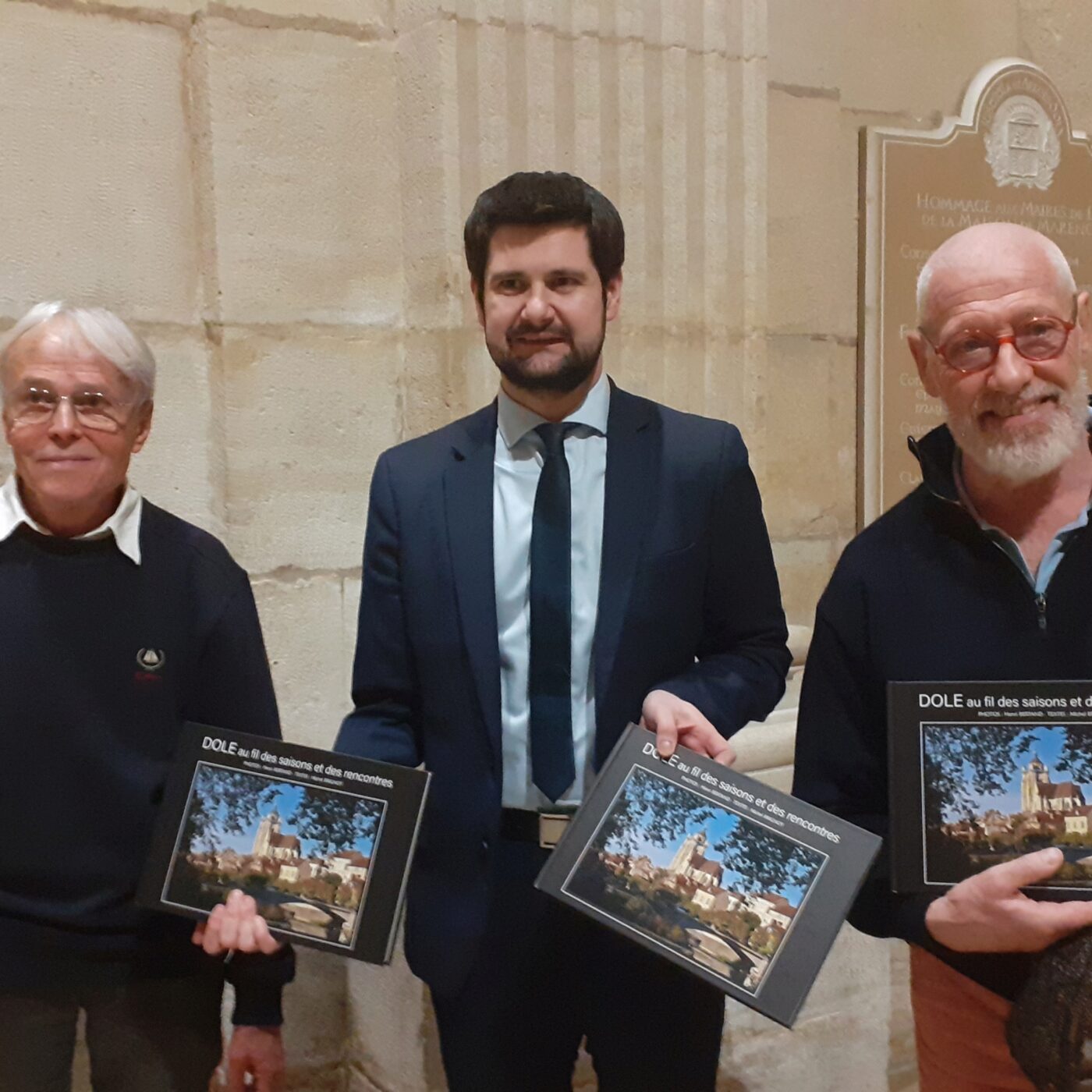 La présentation du livre "Dole au fil des saisons et des rencontres" episode artwork