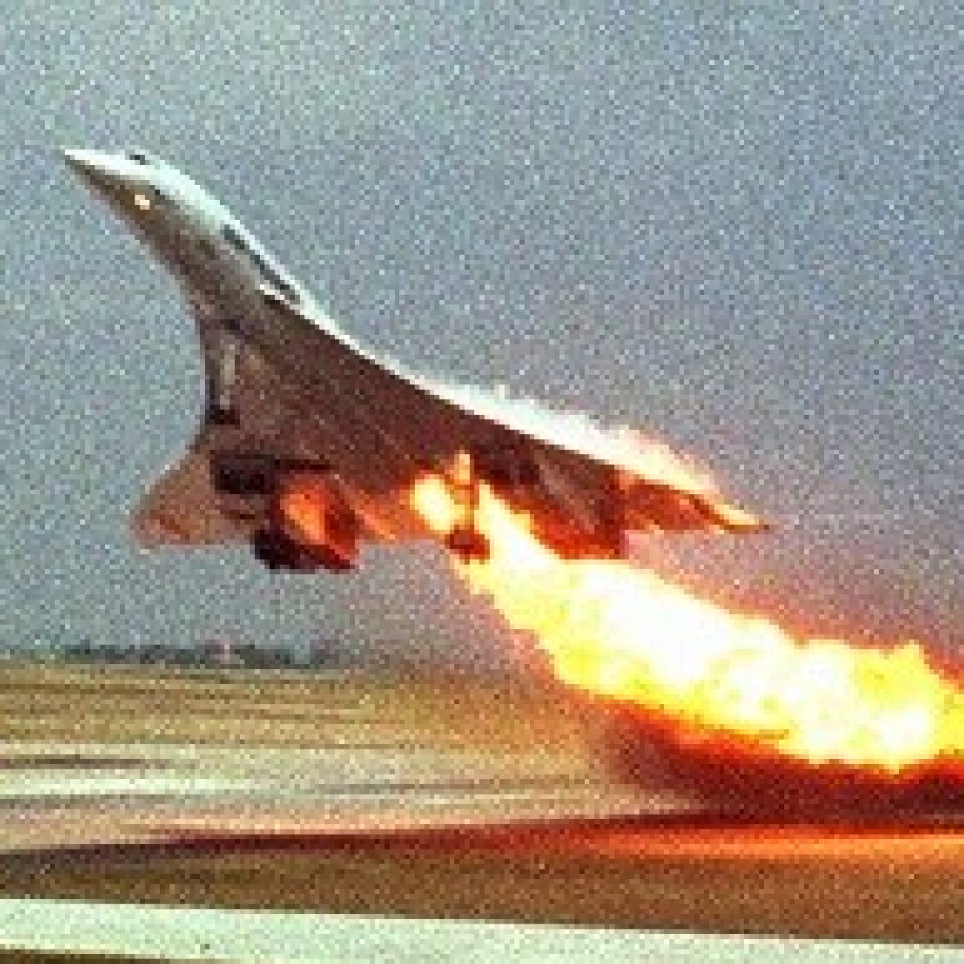 25 juillet 2000: Crash du Concorde, la fin d'un mythe... episode artwork