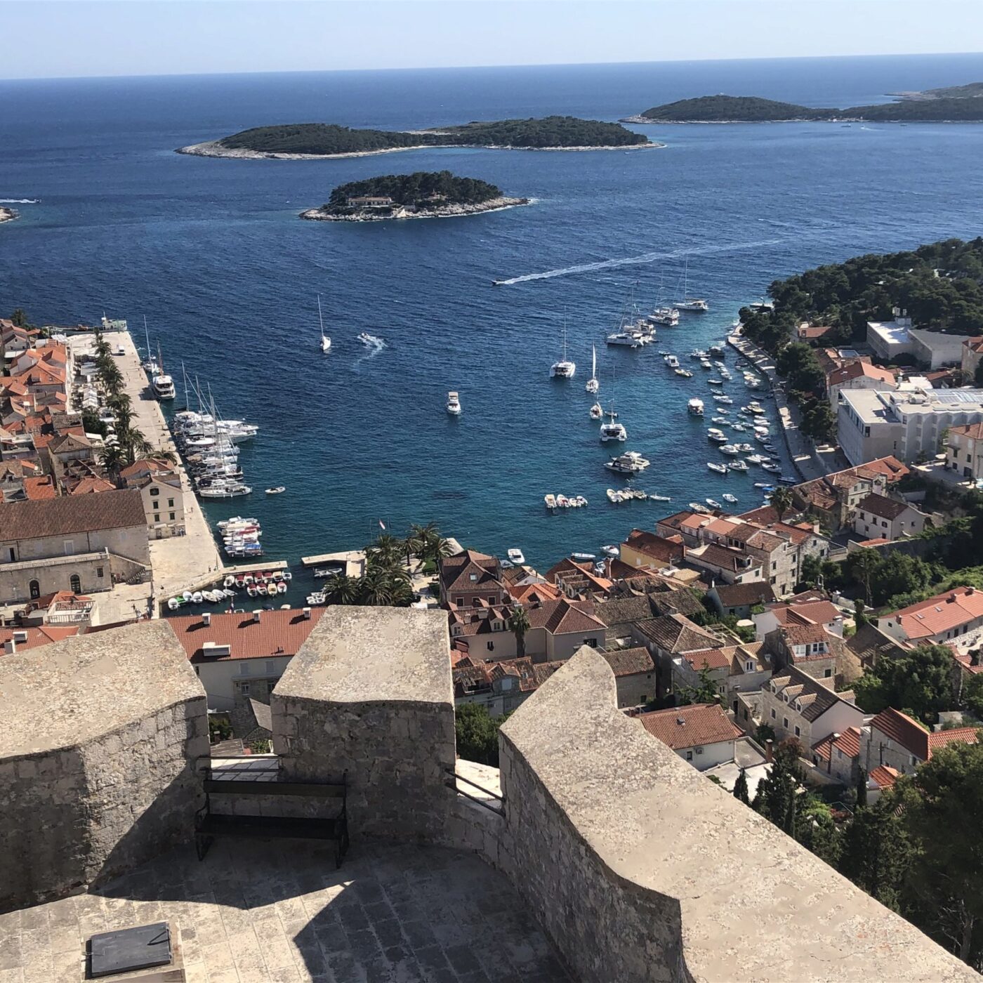 En Croatie, les merveilles de la côte dalmate, à Split et Hvar episode artwork