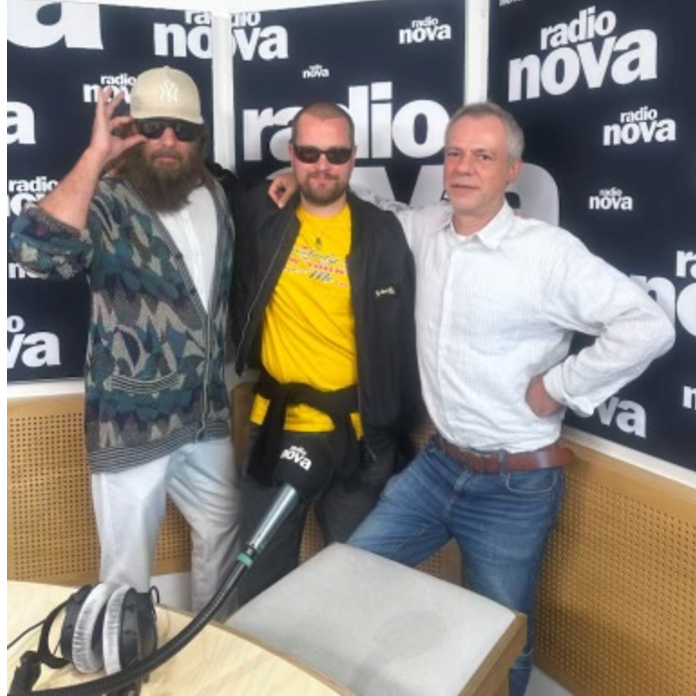 cover podcast