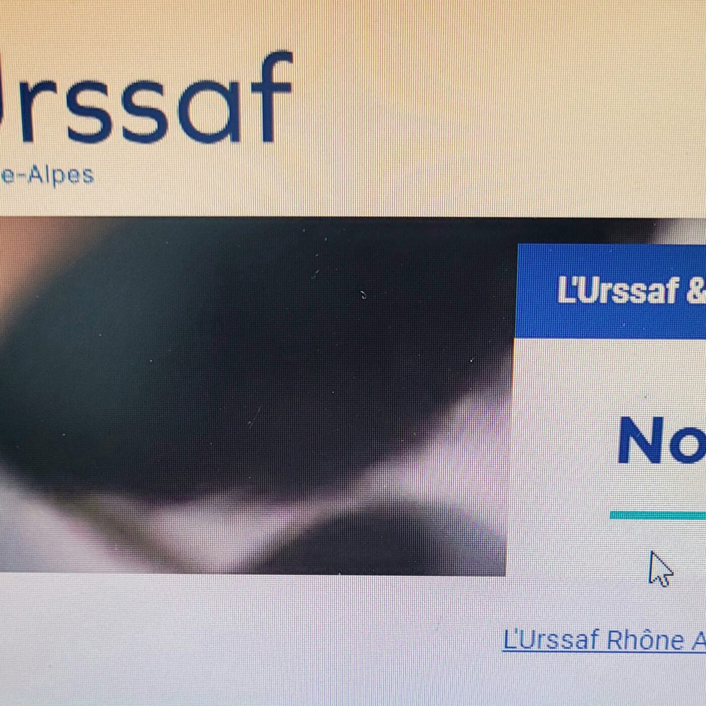 Lutte contre le travail dissimulé : l'URSSAF renforce son arsenal en Savoie et Haute-Savoie episode artwork