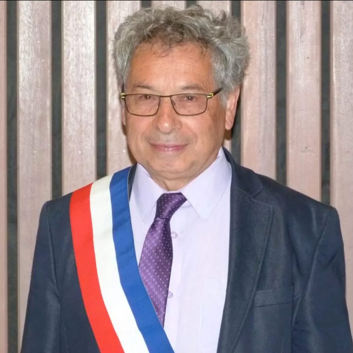 Agressé en 2022, Jean-Claude Martin, maire d'Alby-Sur-Chéran, témoigne episode artwork