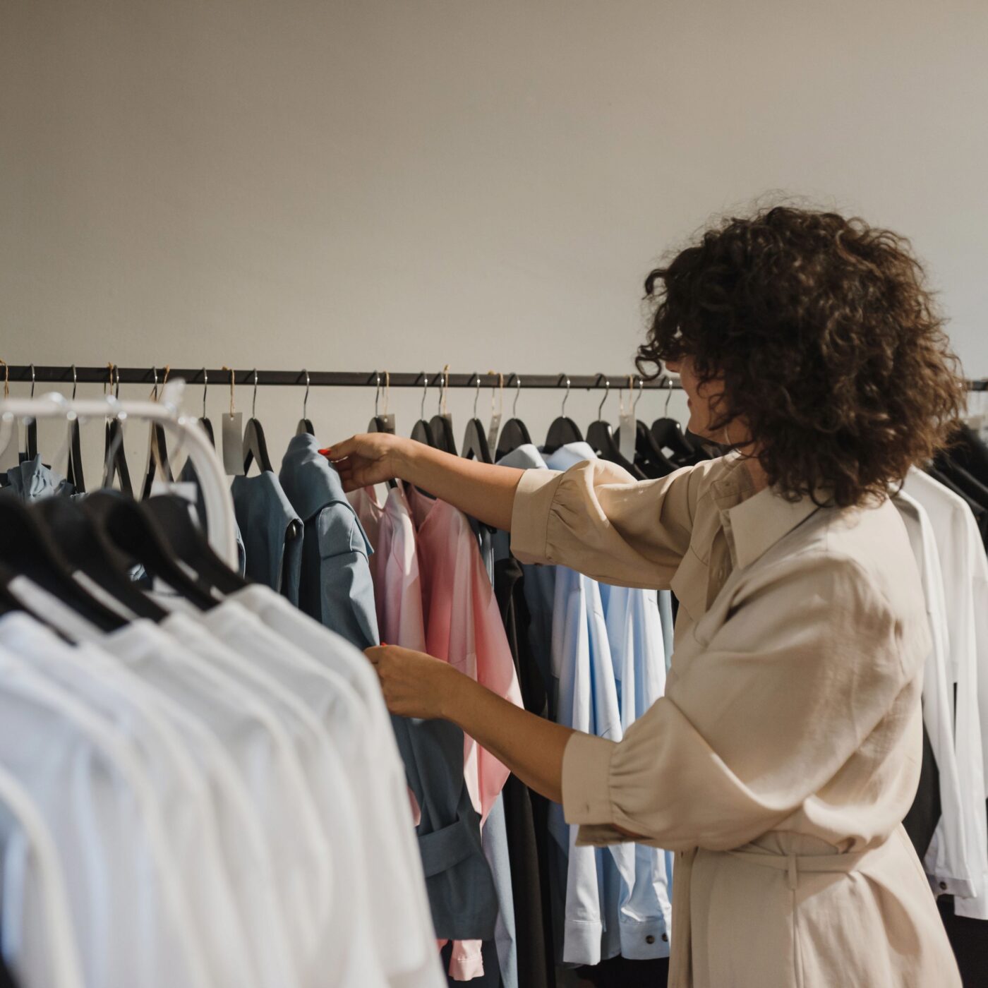 Soldes d'été : faut-il changer nos habitudes de consommation ?