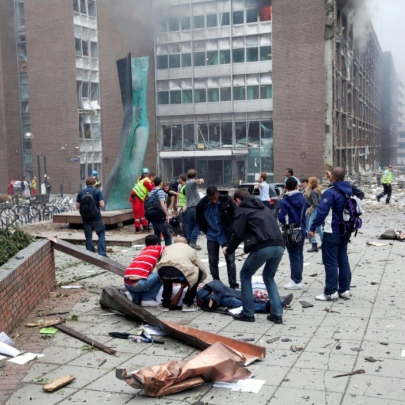 22 juillet 2011: La Norvège sous le choc après la fusillade d'Utoya episode artwork