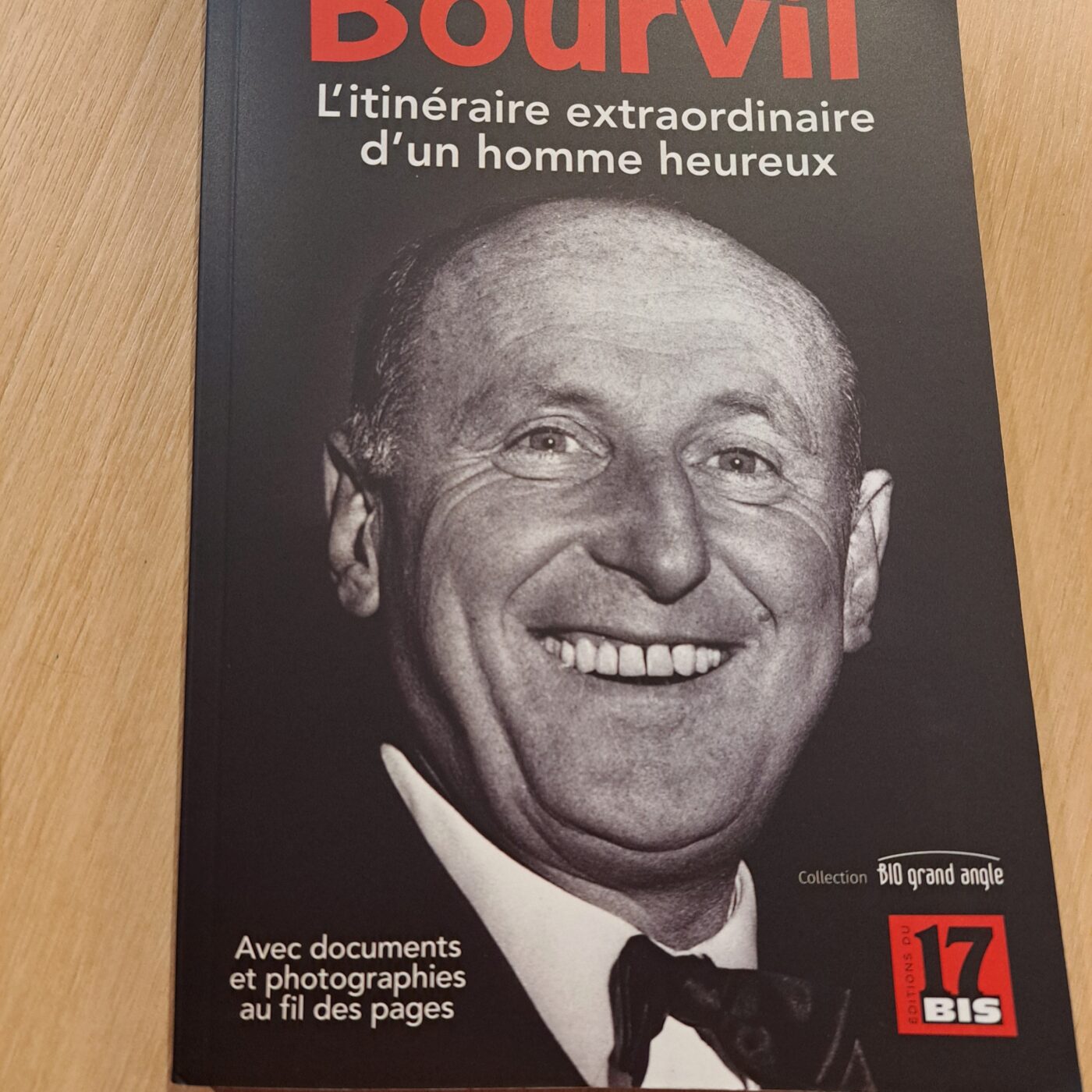 Bourvil : un parcours extraordinaire episode artwork