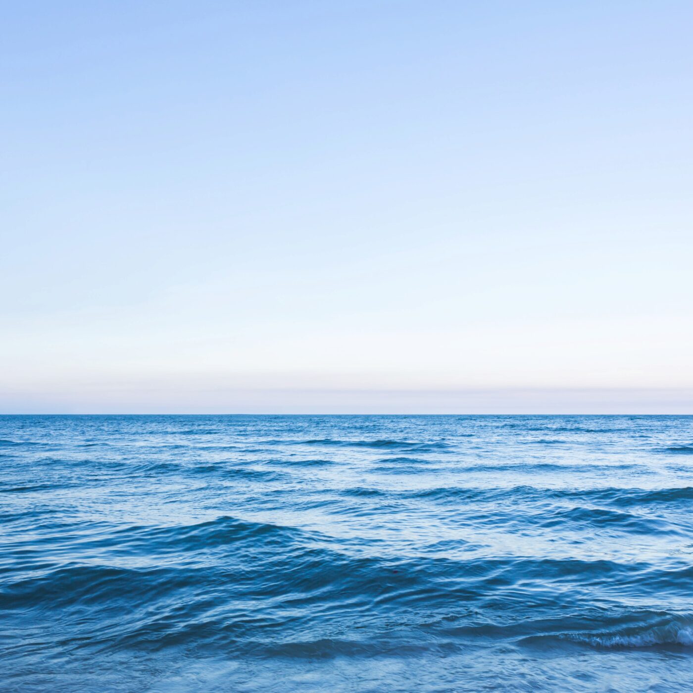La mer, spectacle grandiose, réalités inquiétantes