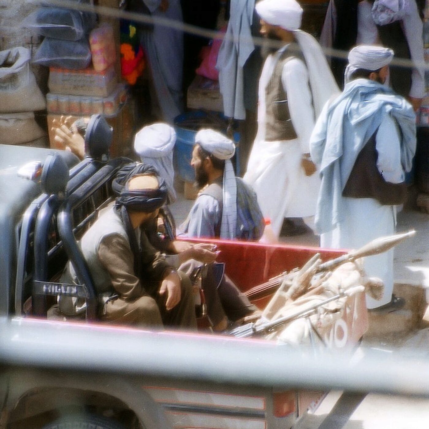27 septembre 1996: Les Talibans entre dans Kaboul episode artwork