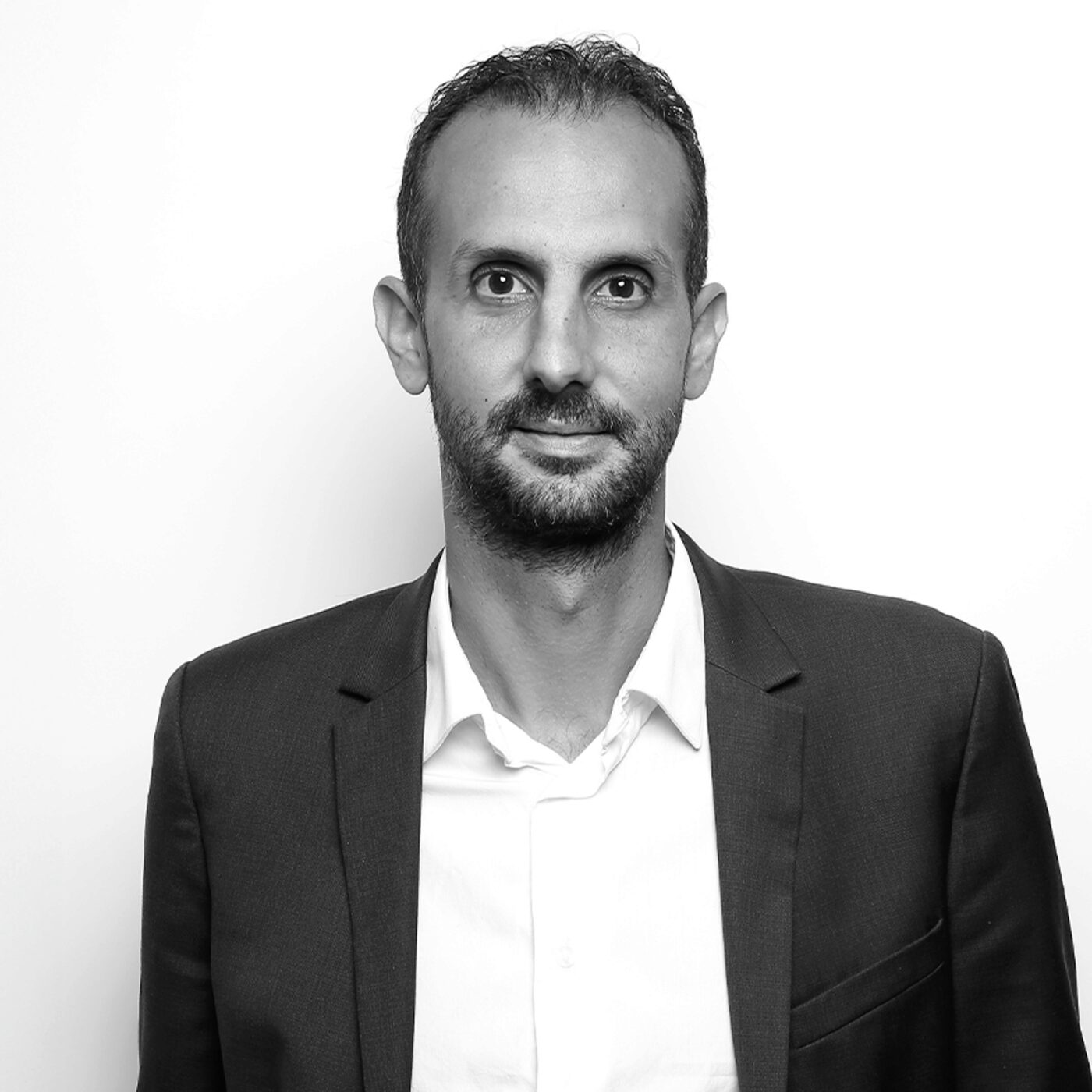 Pourquoi encourager la création de commerces permet de redynamiser des territoires ? Pourquoi encourager la création de commerces permet de redynamiser des territoires ?