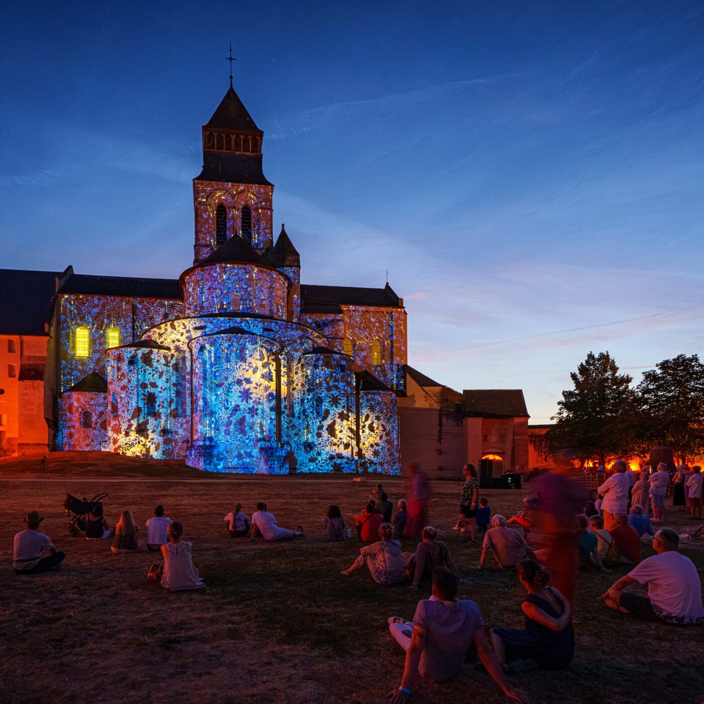 Fontevraud et son étoile brillent dans la nuit jusqu'au 23 août episode artwork