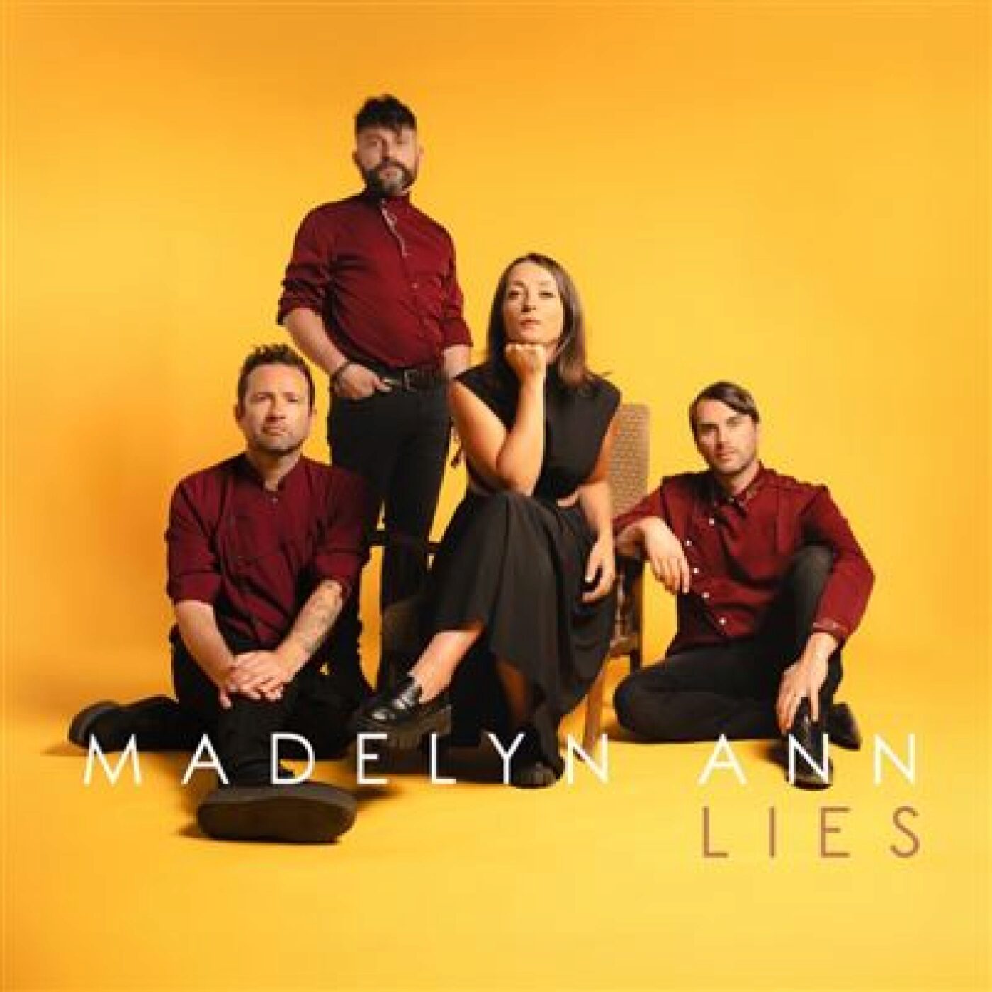 Le groupe Madelyn Ann revient avec un album pop trilingue, "Lies" episode artwork