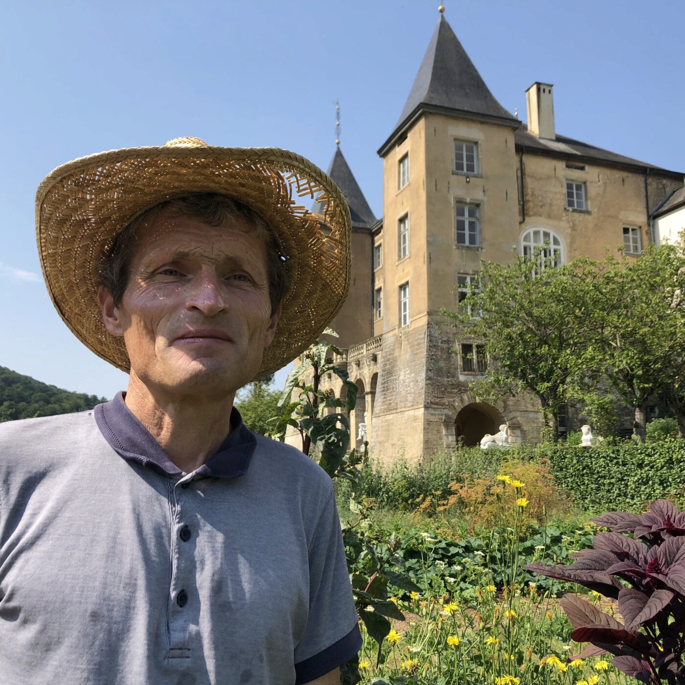 Visite du grand château d'Ansembourg, au Luxembourg episode artwork