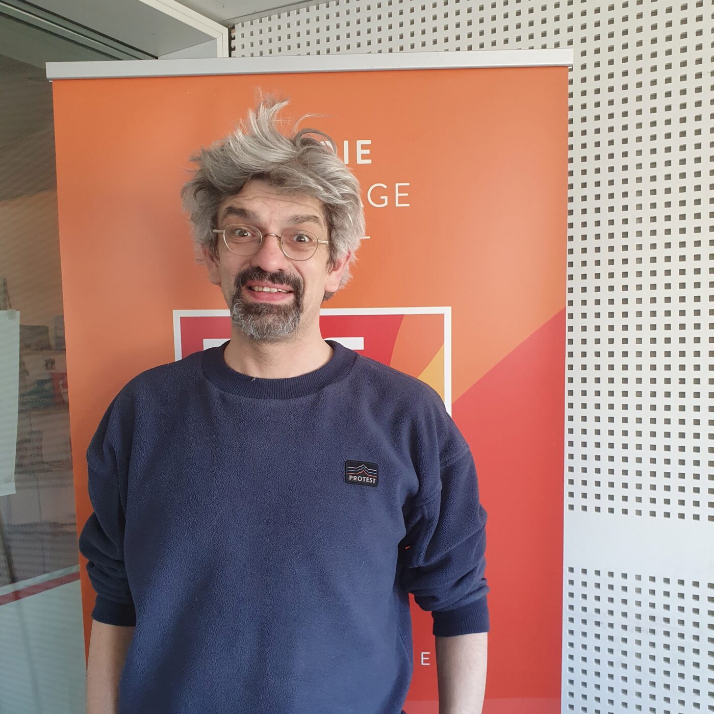 Fabrice Adde, pour "Je t'aime plus loin que toi" au théâtre des Martyrs episode artwork