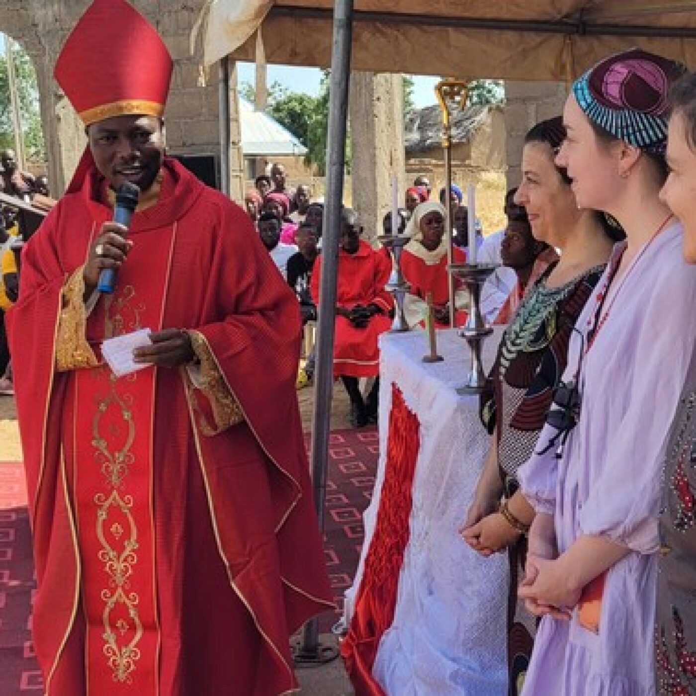 Aide à l\'Eglise en Détresse