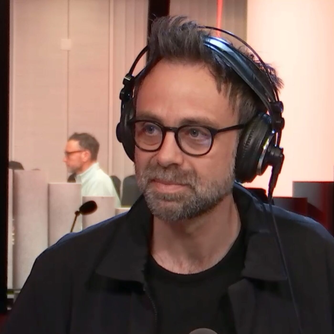 L'invité de La Matinale - David Castello-Lopes, journaliste, humoriste et vidéaste franco-portugais