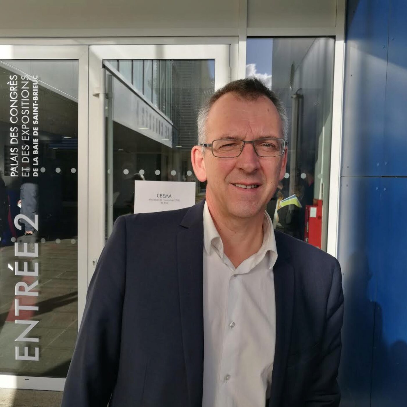 Thierry Burlot, vice-président de la région Bretagne, chargé de l'environnement episode artwork