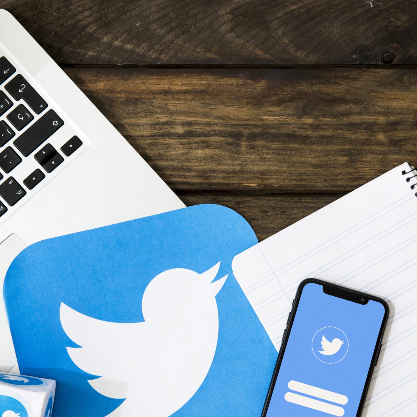 20 ans de Twitter : comment ce réseau a-t-il transformé la politique ?