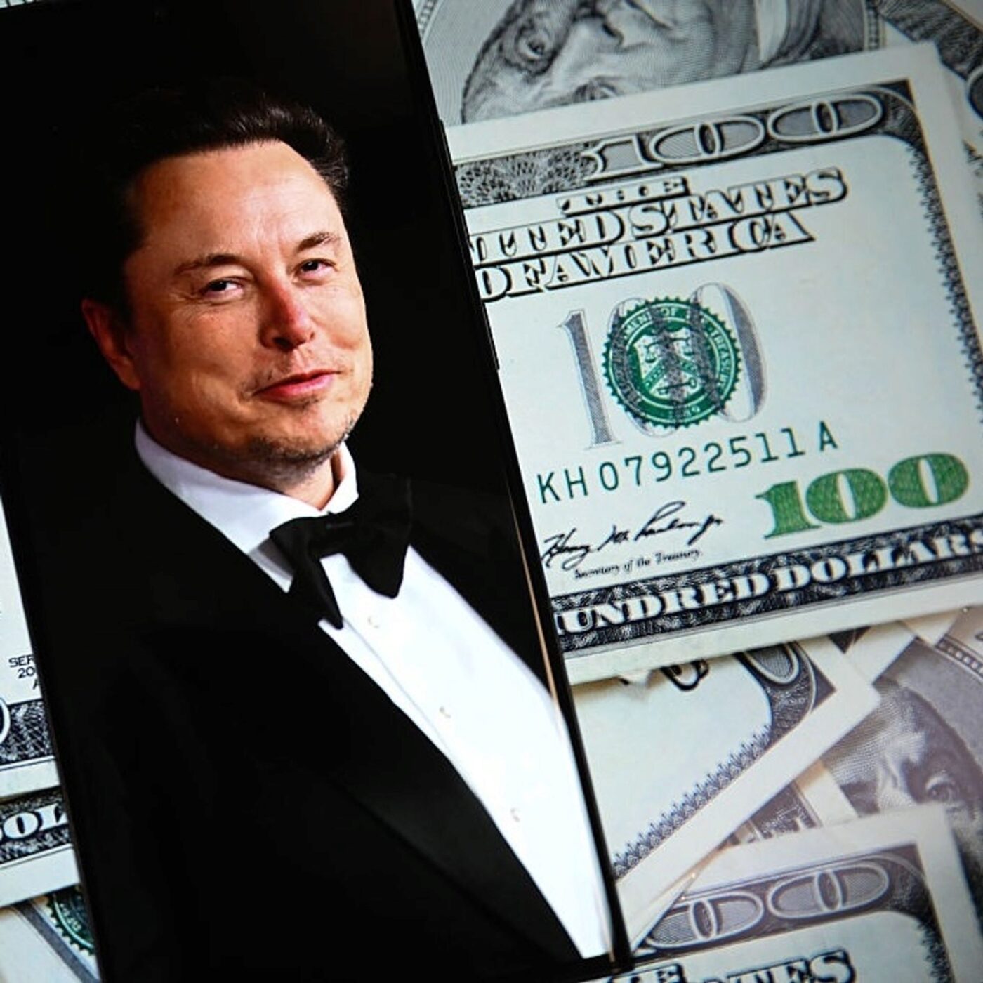 Elon Musk trillionnaire : le "hold-up poli" de SpaceX
