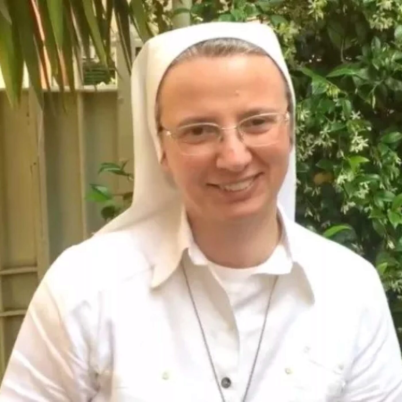 Une femme préfète d'un dicastère, avec Véronique Magron, présidente de la Conférence des religieux et religieuses de France episode artwork