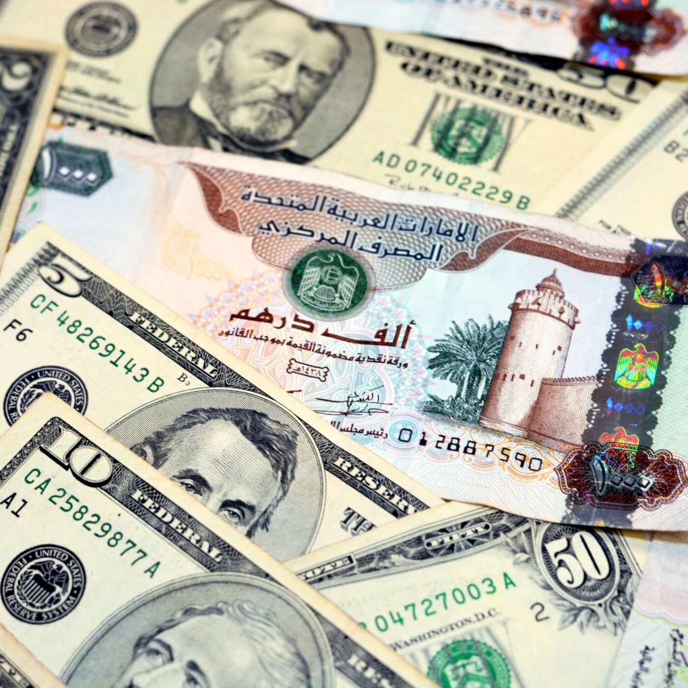 Pourquoi les Émirats demandent-ils des dollars aux États-Unis ?