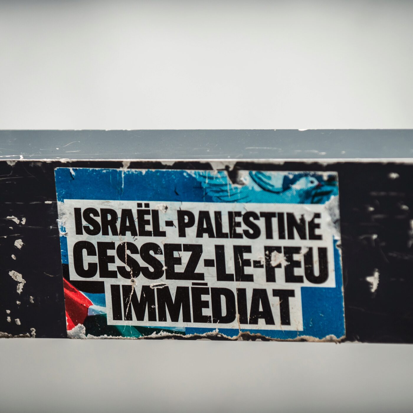 Cessez-le-feu entre Israël et le Hamas : un espoir timide vers la paix episode artwork