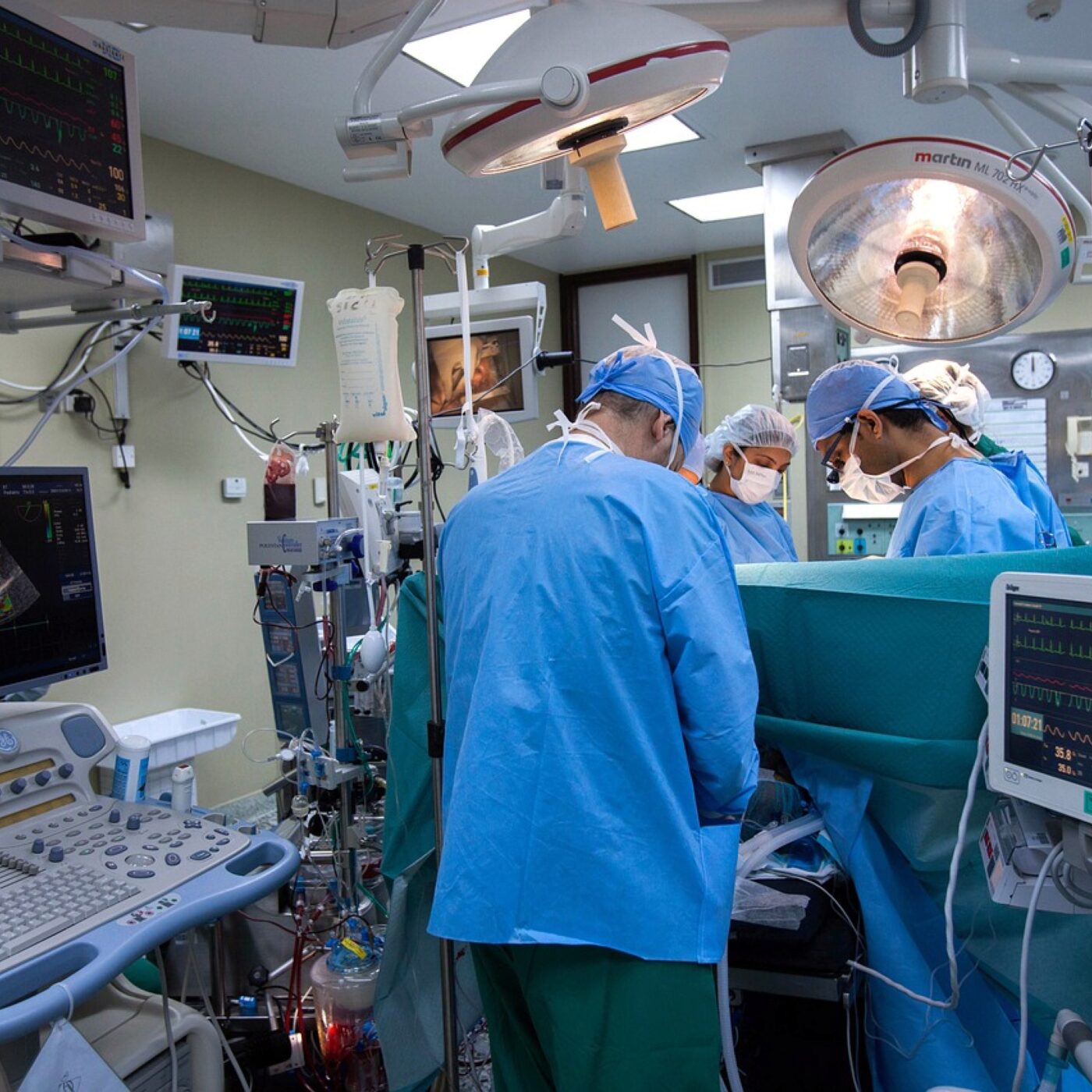 Le coup de pouce de la robotique dans la chirurgie pariétale episode artwork