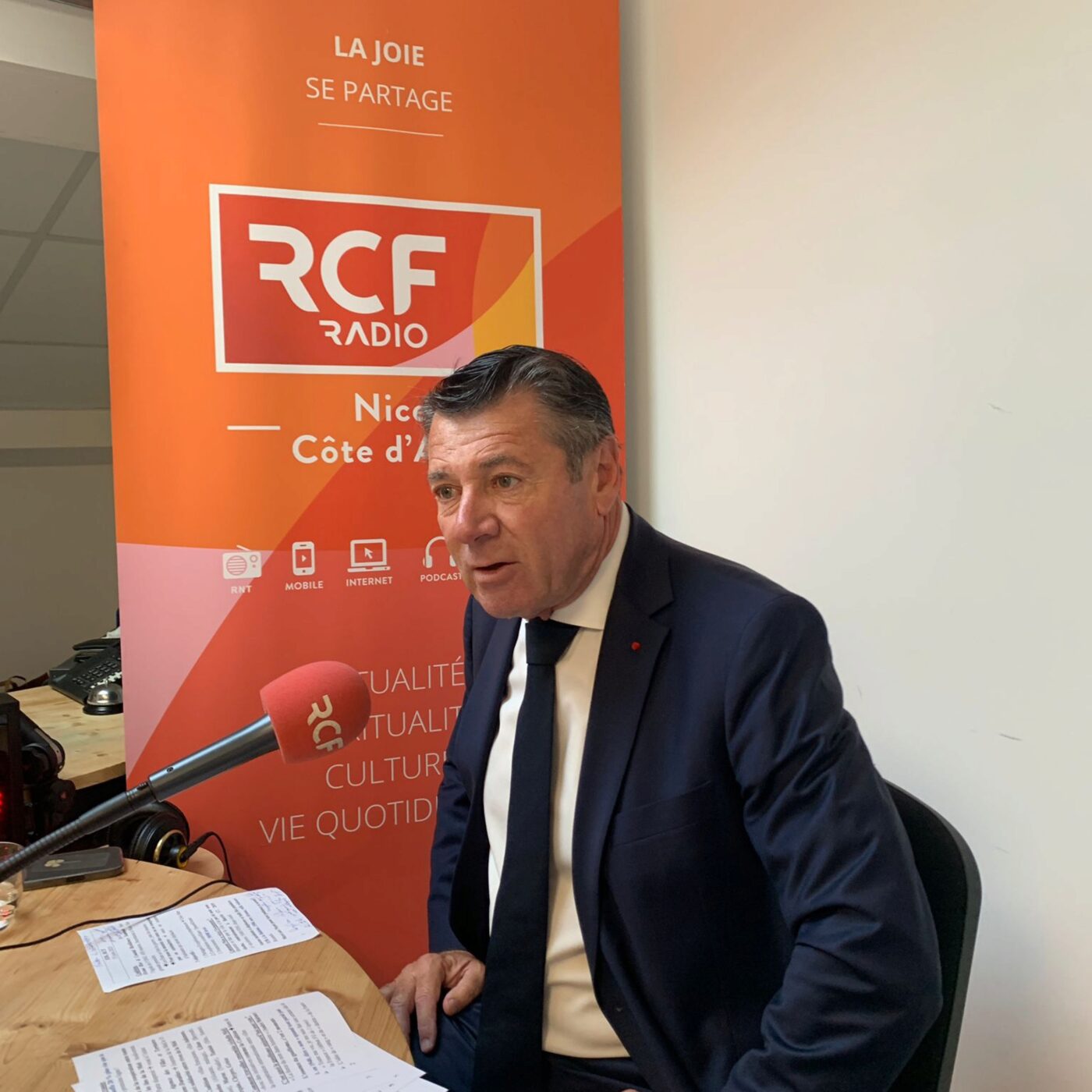 Christian Estrosi, maire emblématique de Nice, s'engage pour la planète