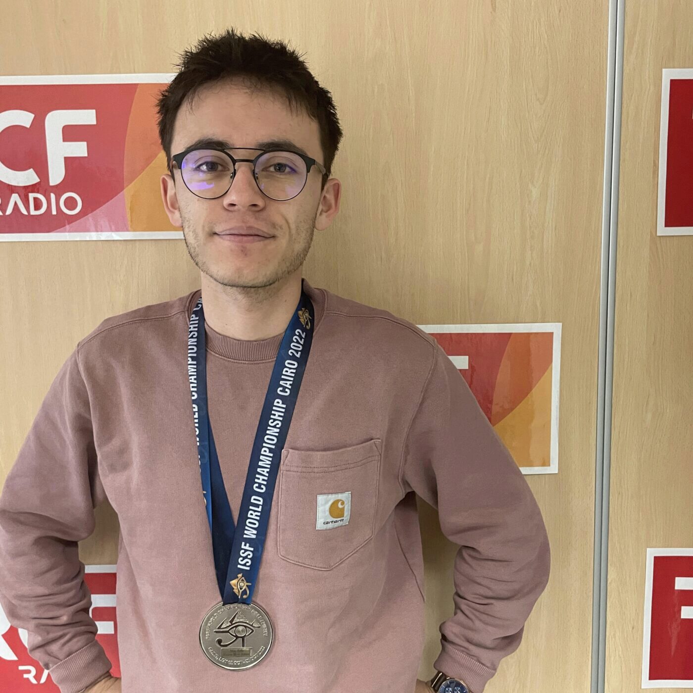 Julien Gallot, vice-champion du monde juniors en 50 m carabine couché episode artwork