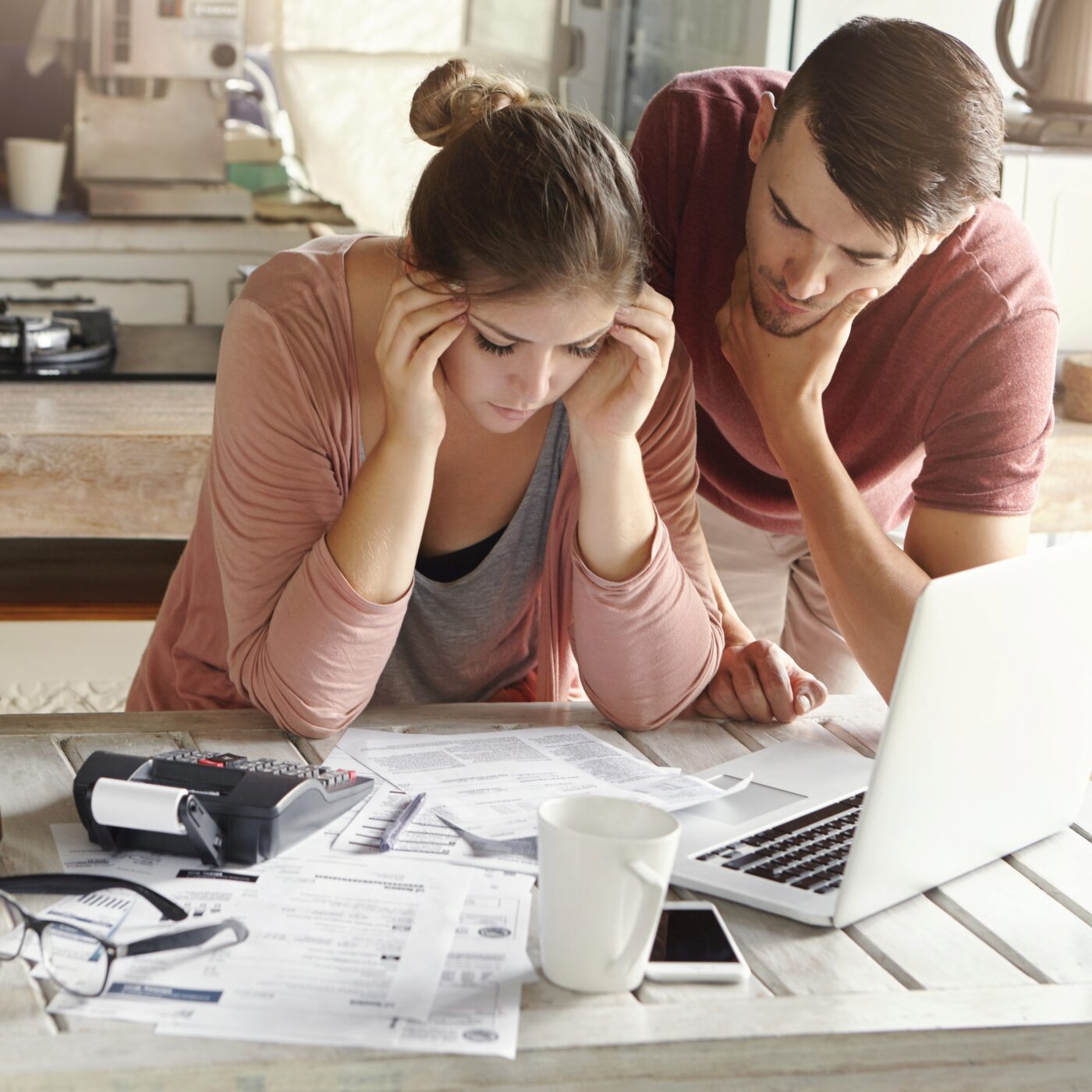 Surendettement : quels sont les dangers du crédit à la consommation ?
