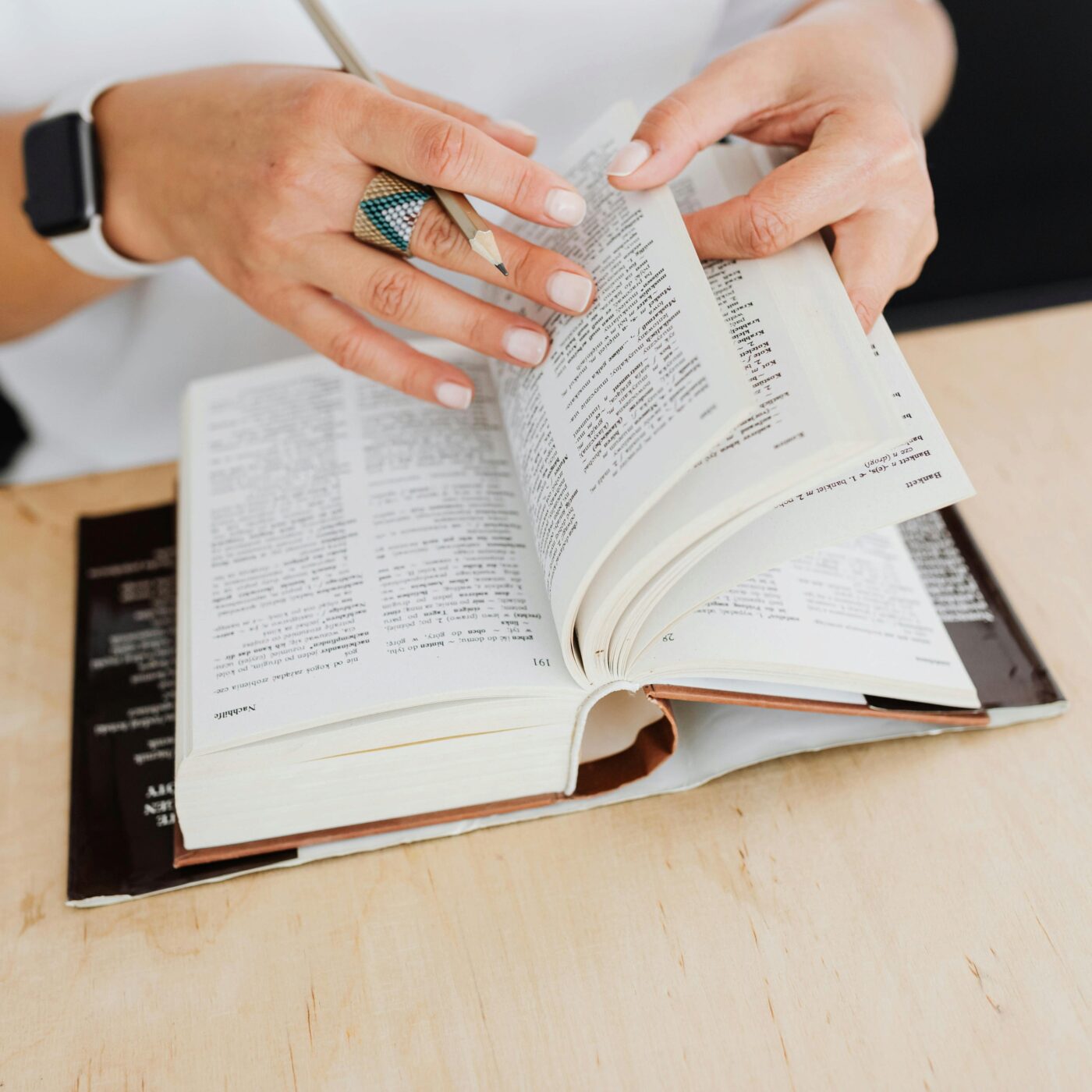 Nouveaux mots du dictionnaire : ce qu'ils révèlent de notre société