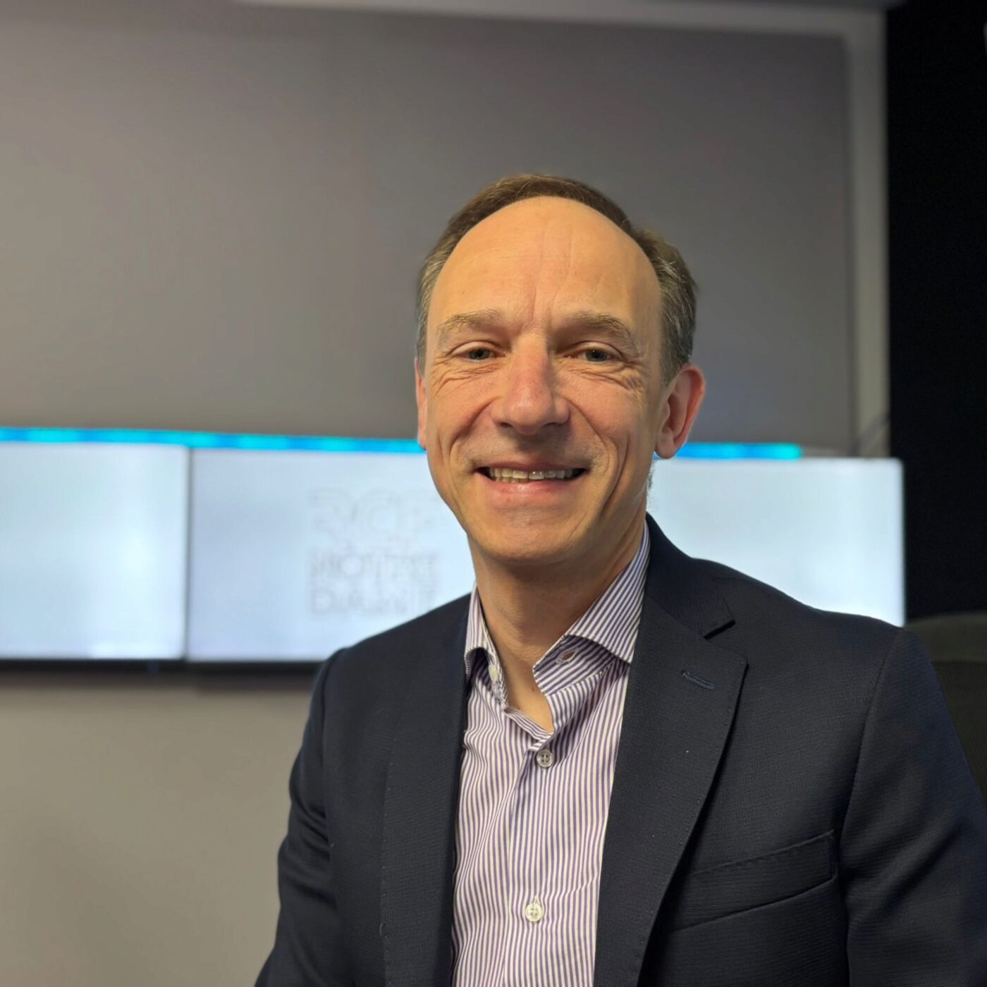 "Jordan Bardella atteint des niveaux d’intentions de vote inédits depuis François Mitterrand en 1988", souligne Frédéric Micheau