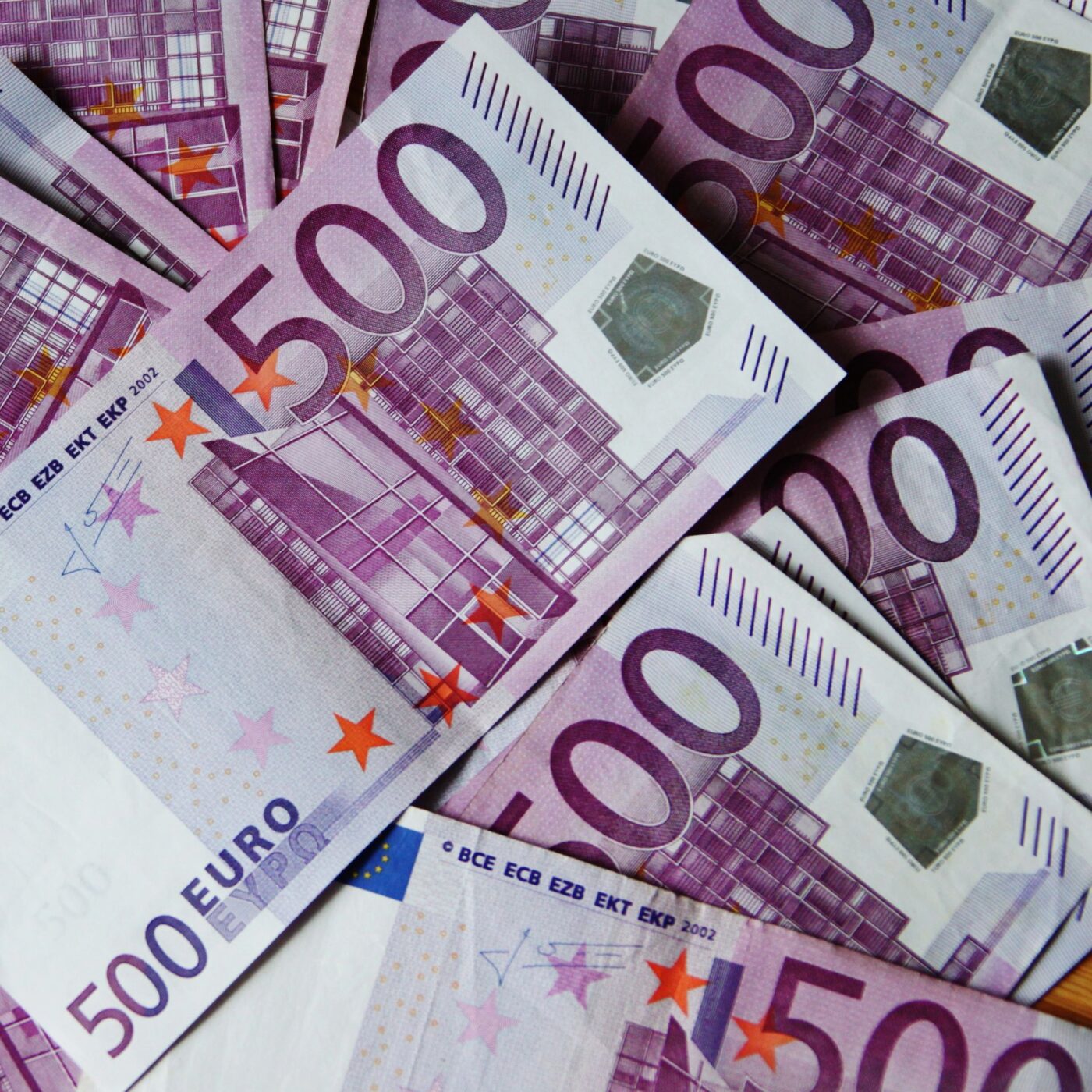 Un rapport annonce une augmentation de millionnaires en Belgique, à un détail près