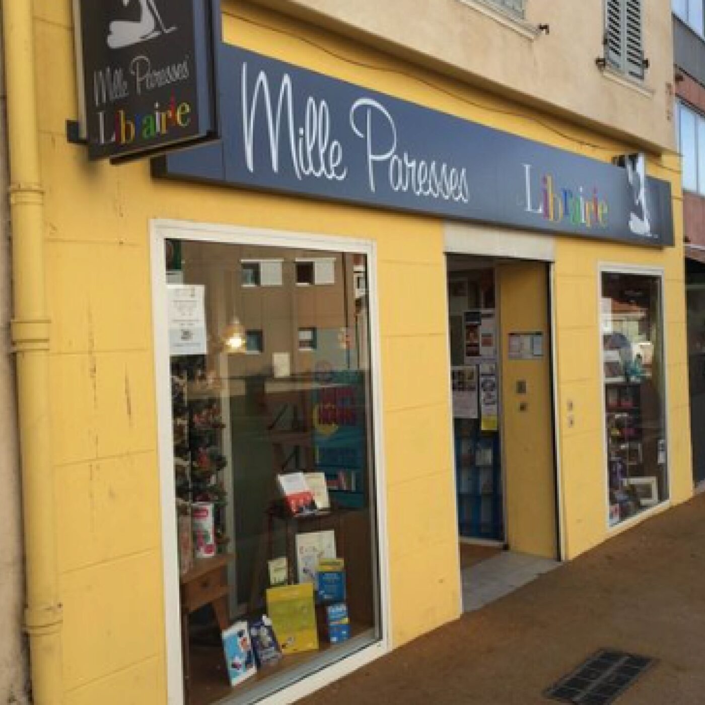 Dans l\'oreille d\'un chat