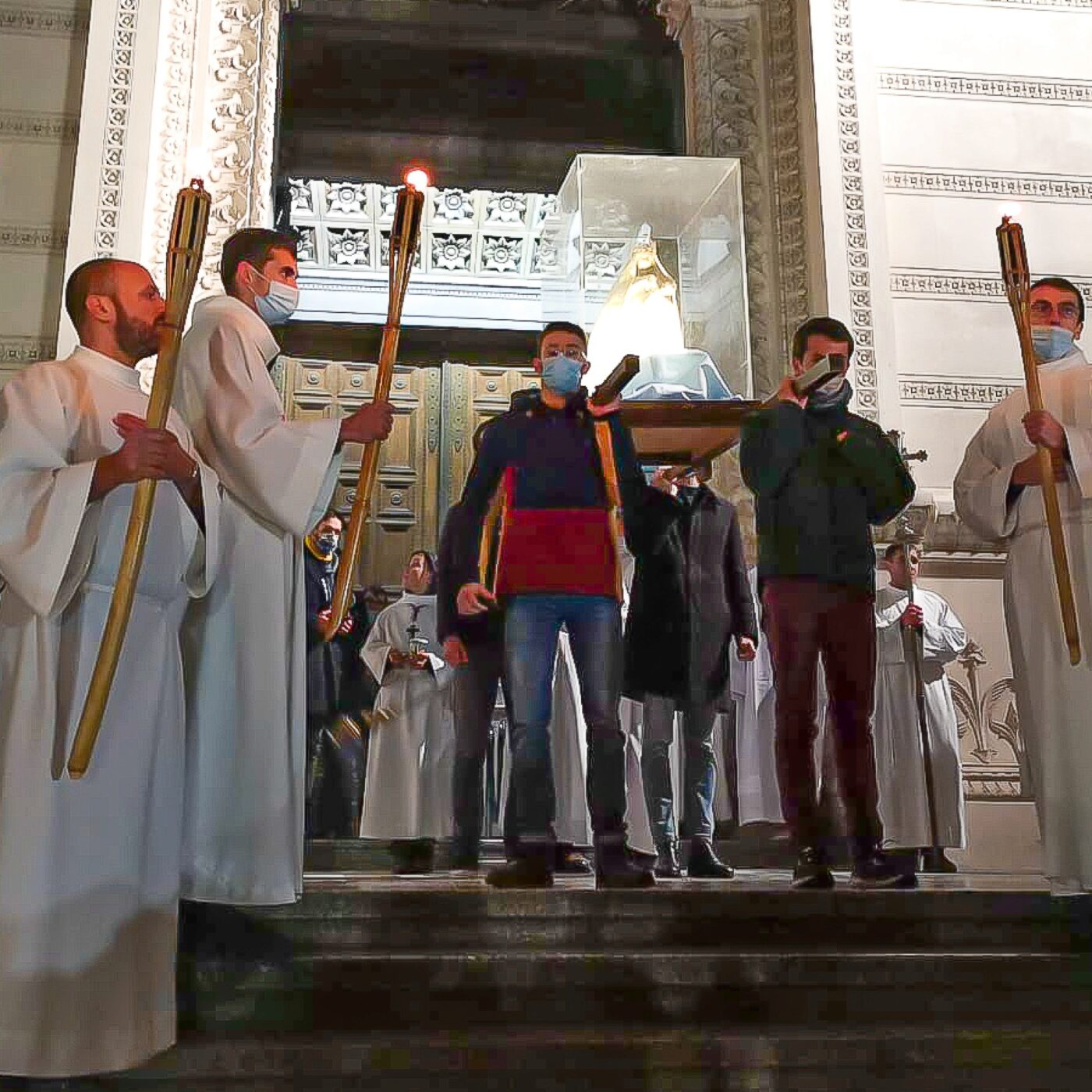 8 décembre 2021 : revivez la messe des jeunes à Fourvière episode artwork