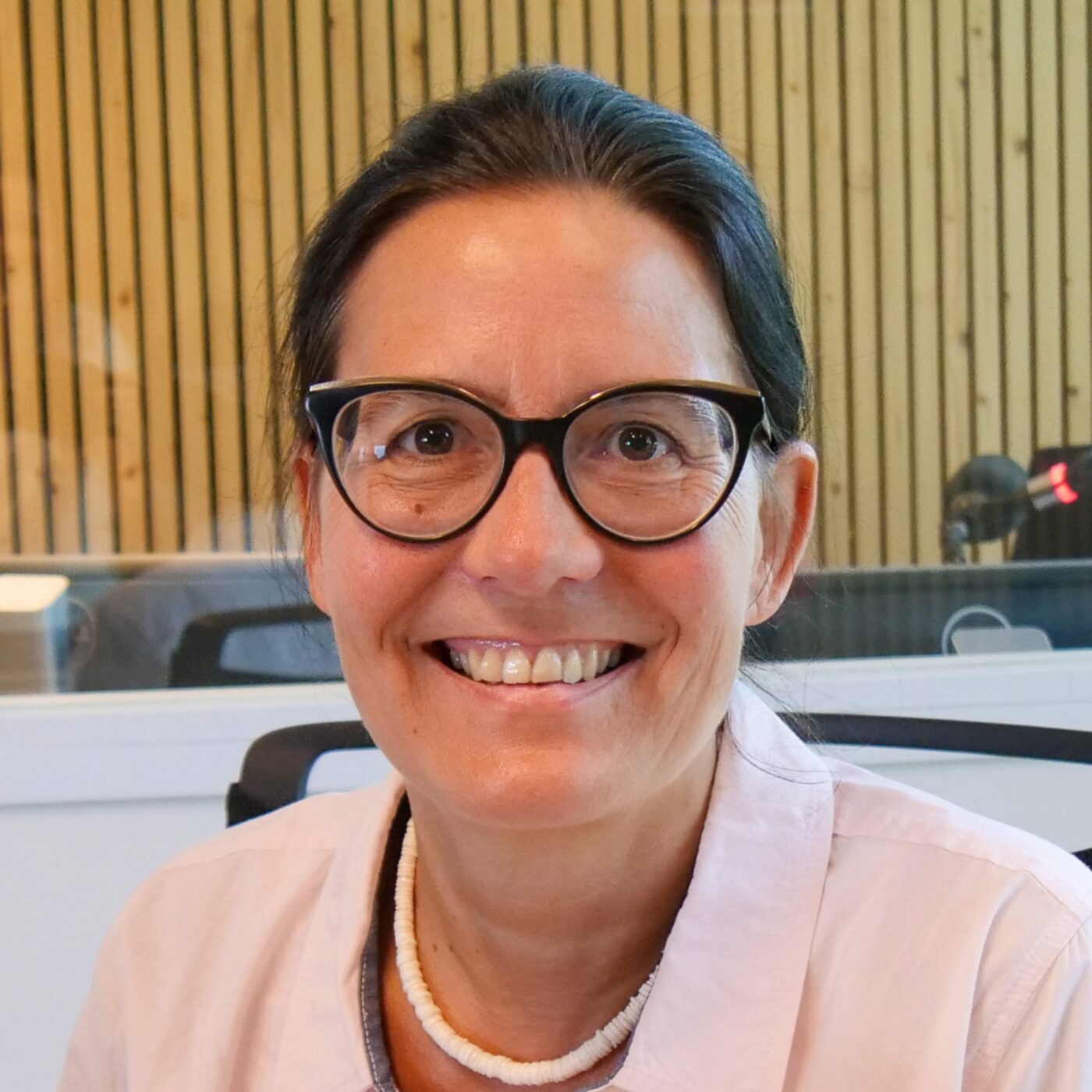 Cécile Baudin nous emmène sur les pas de la Constance de la louve episode artwork