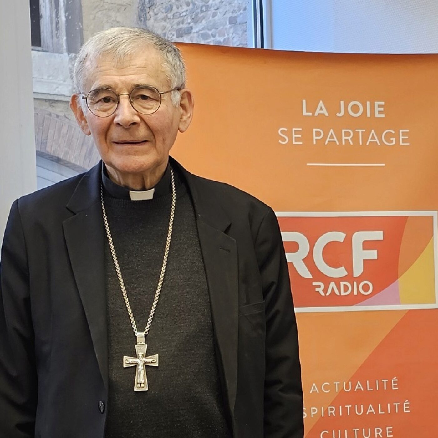 Un an de pontificat du Pape Léon XIV : le regard de Mgr Pascal Roland episode artwork