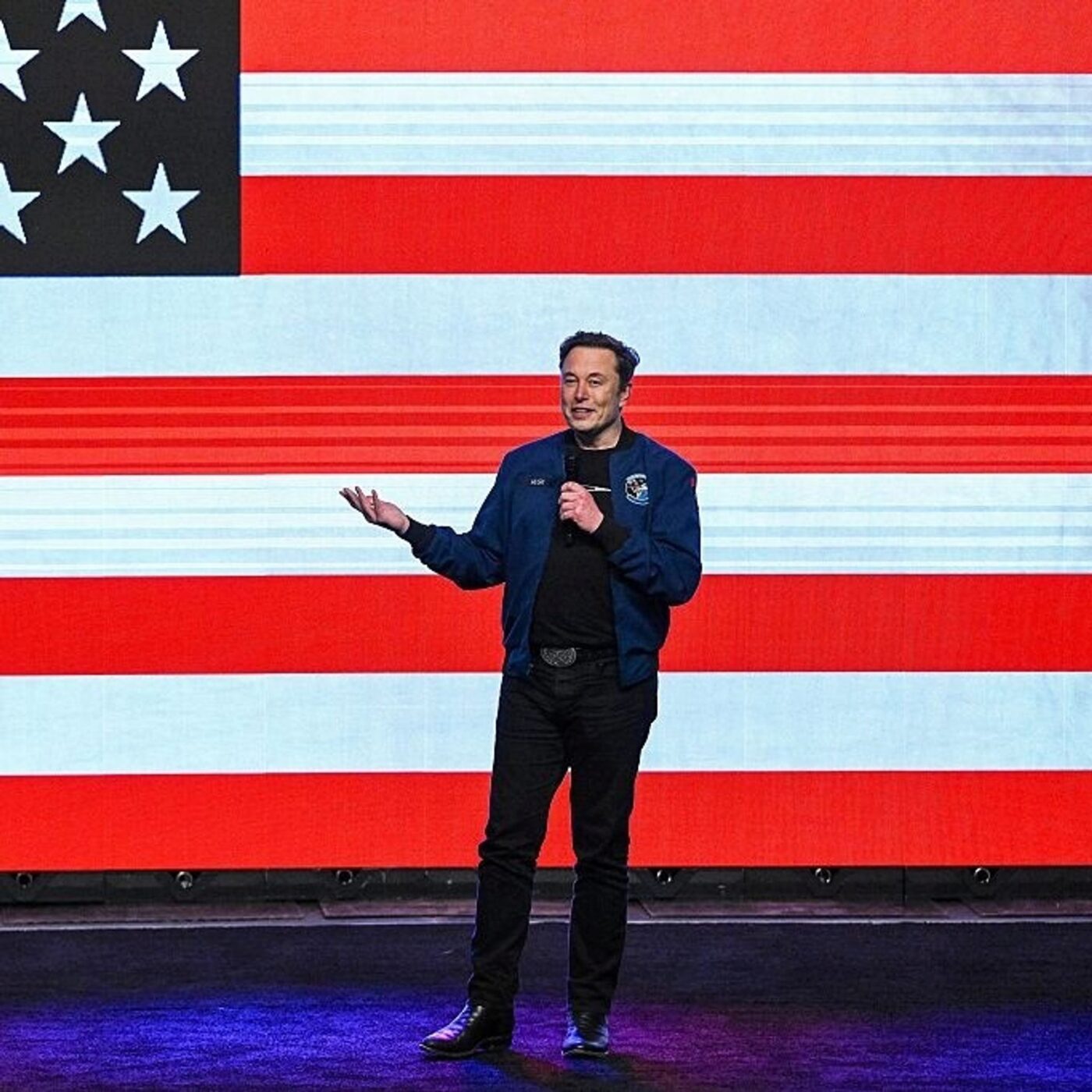 Chronique économique : Tesla offre 1000 milliards de dollars à Elon Musk